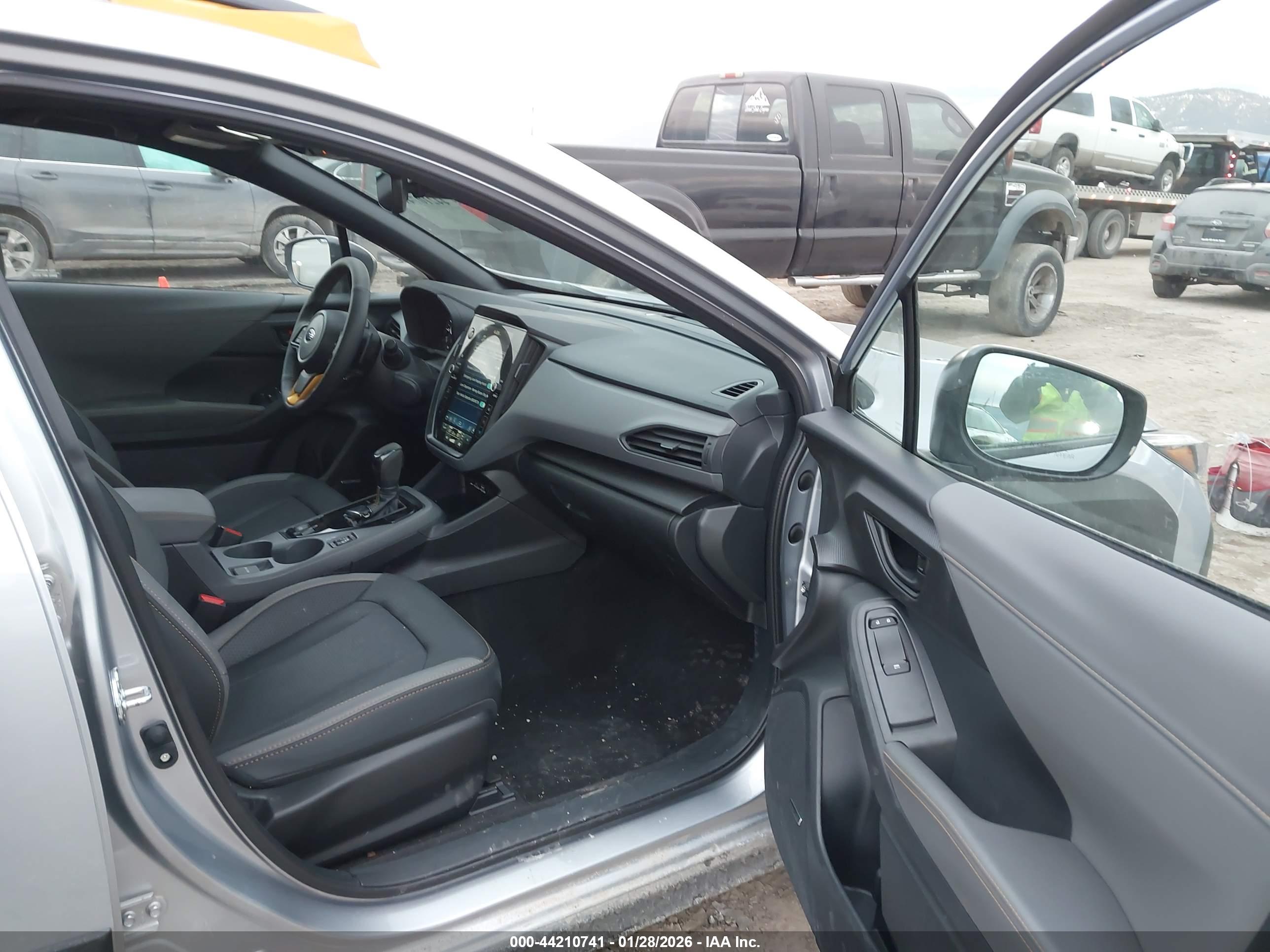 SUBARU CROSSTREK image 5