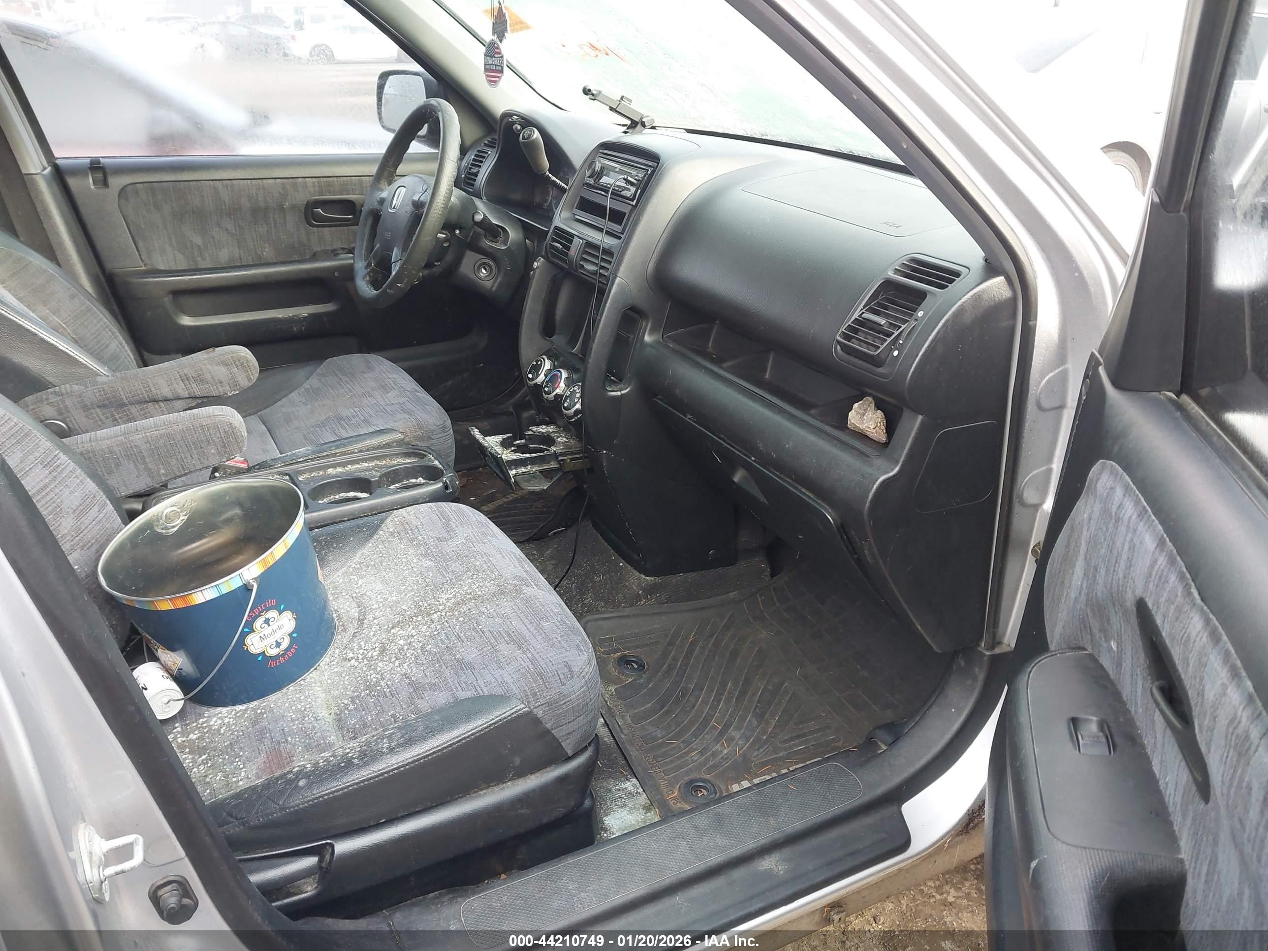 HONDA CR-V image 5