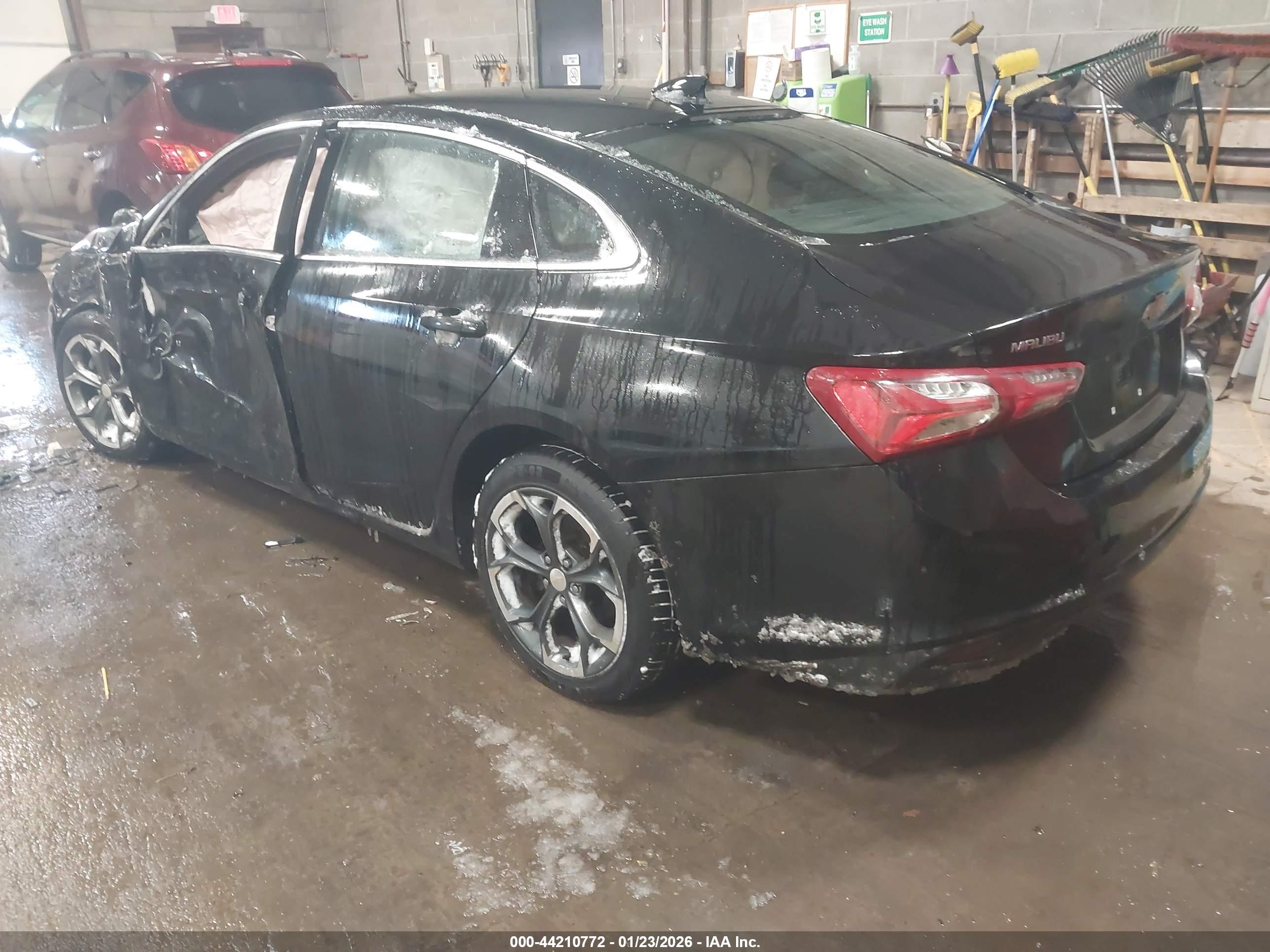 CHEVROLET MALIBU image 3
