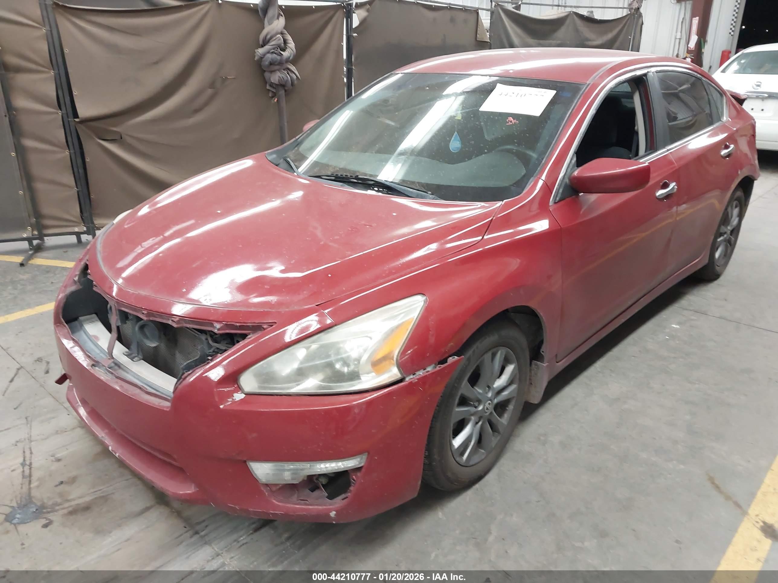 NISSAN ALTIMA image 2