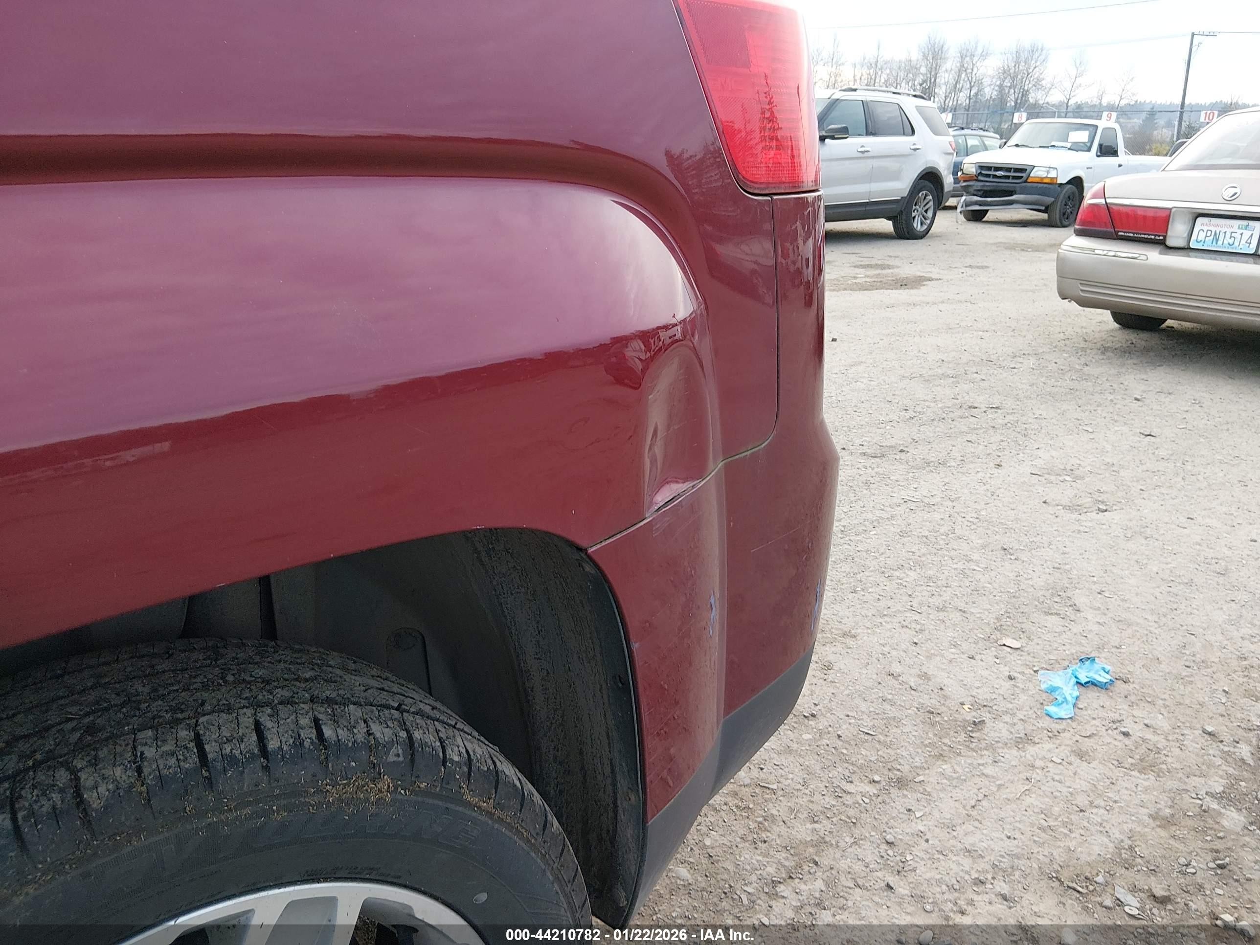 GMC TERRAIN image 6