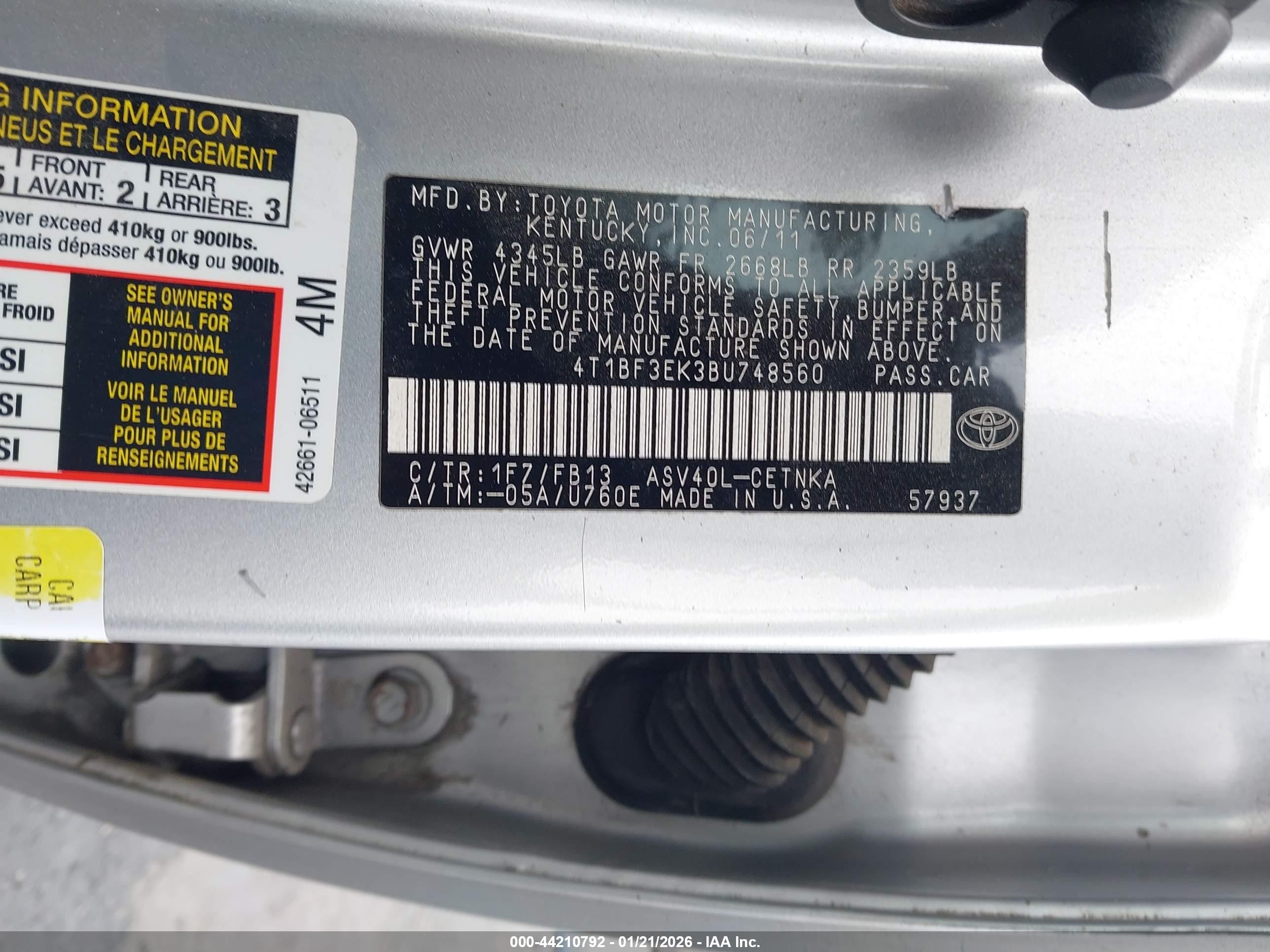 TOYOTA CAMRY image 9