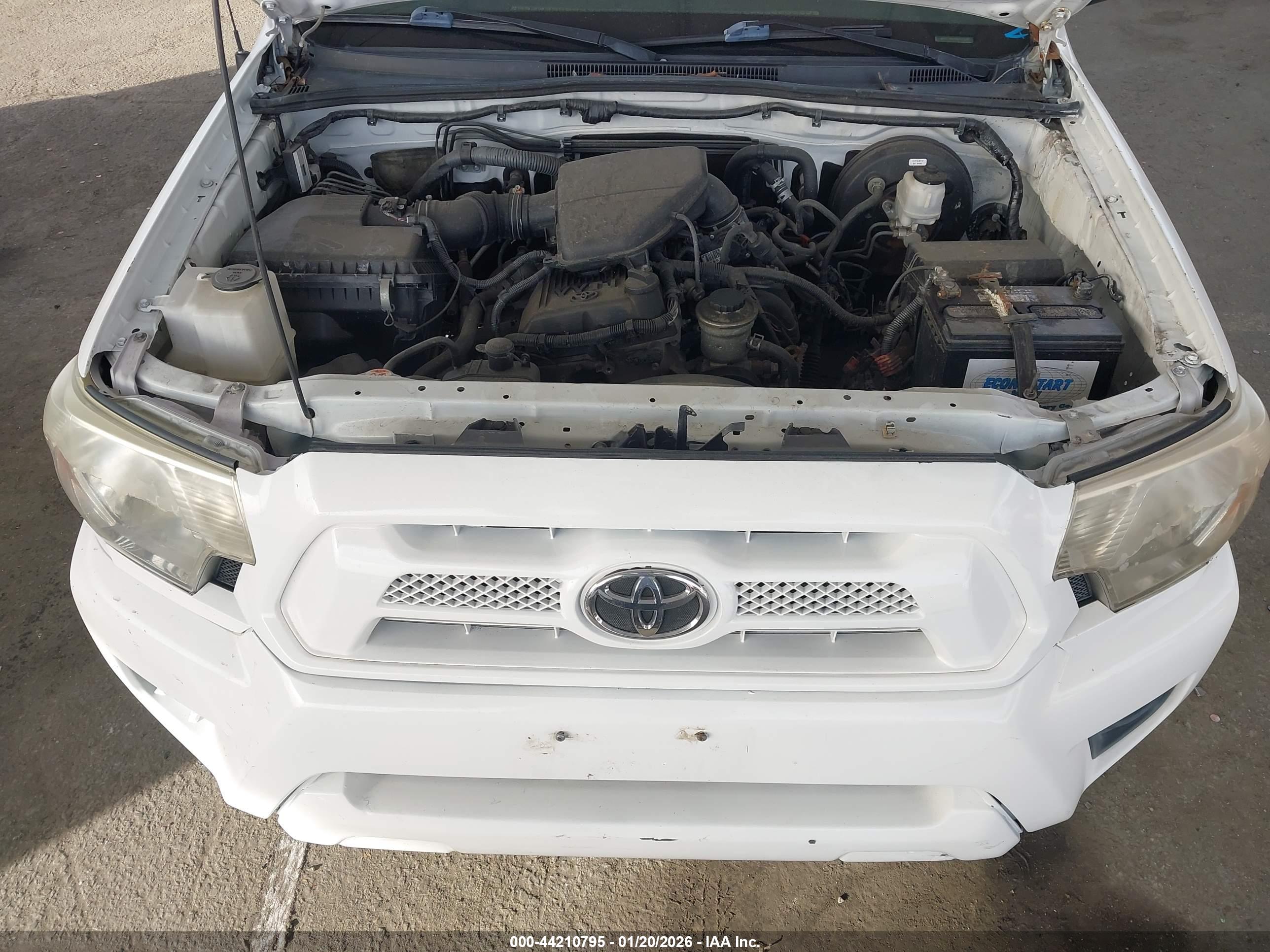 TOYOTA TACOMA image 10