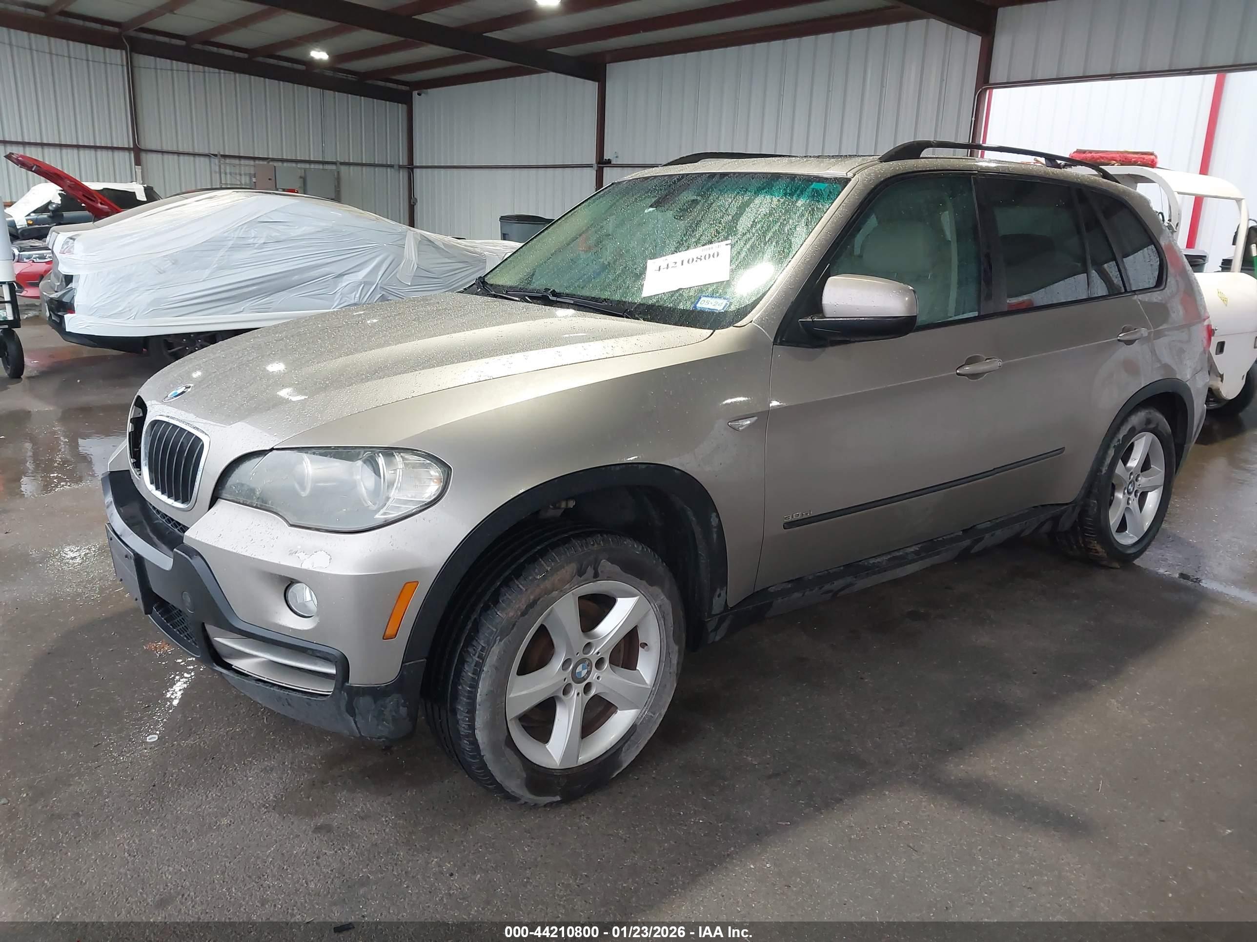 BMW X5 image 2