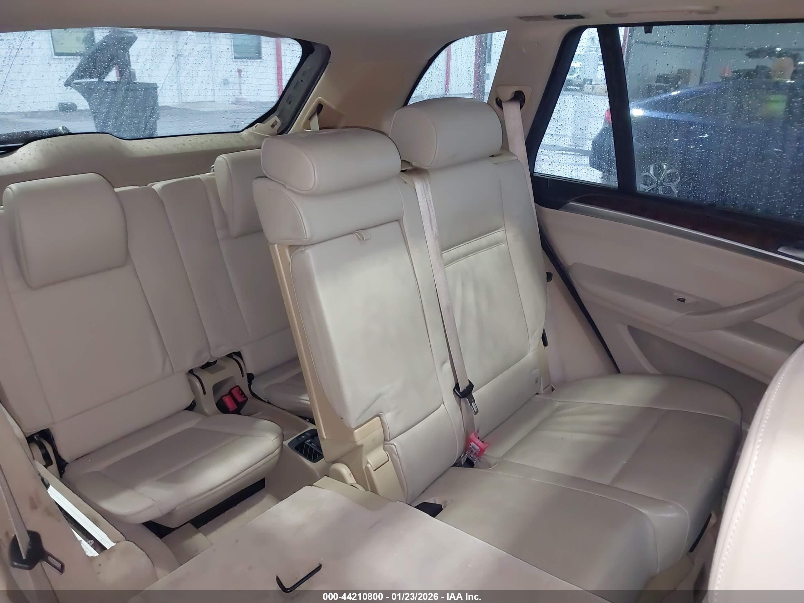 BMW X5 image 8