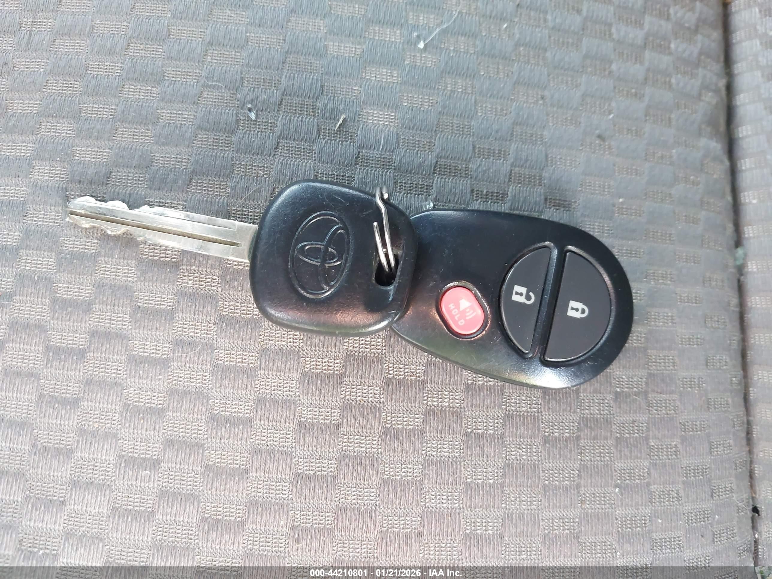 TOYOTA TACOMA image 11