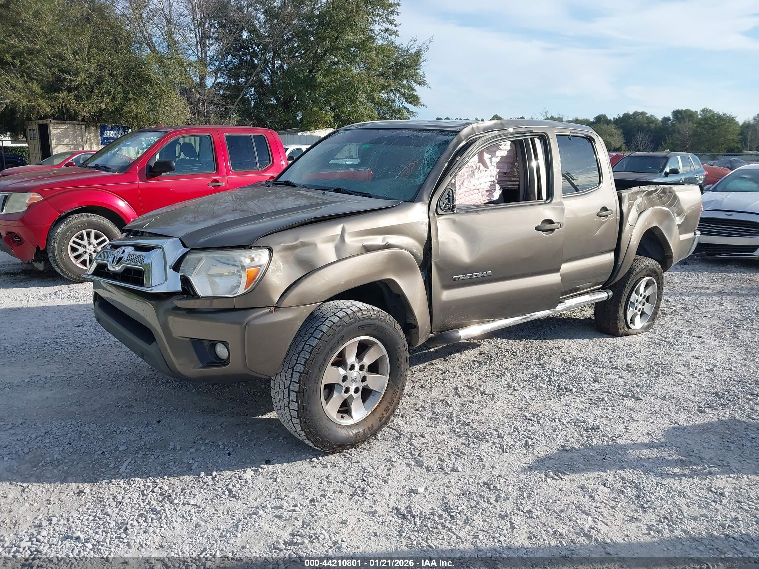 TOYOTA TACOMA image 2