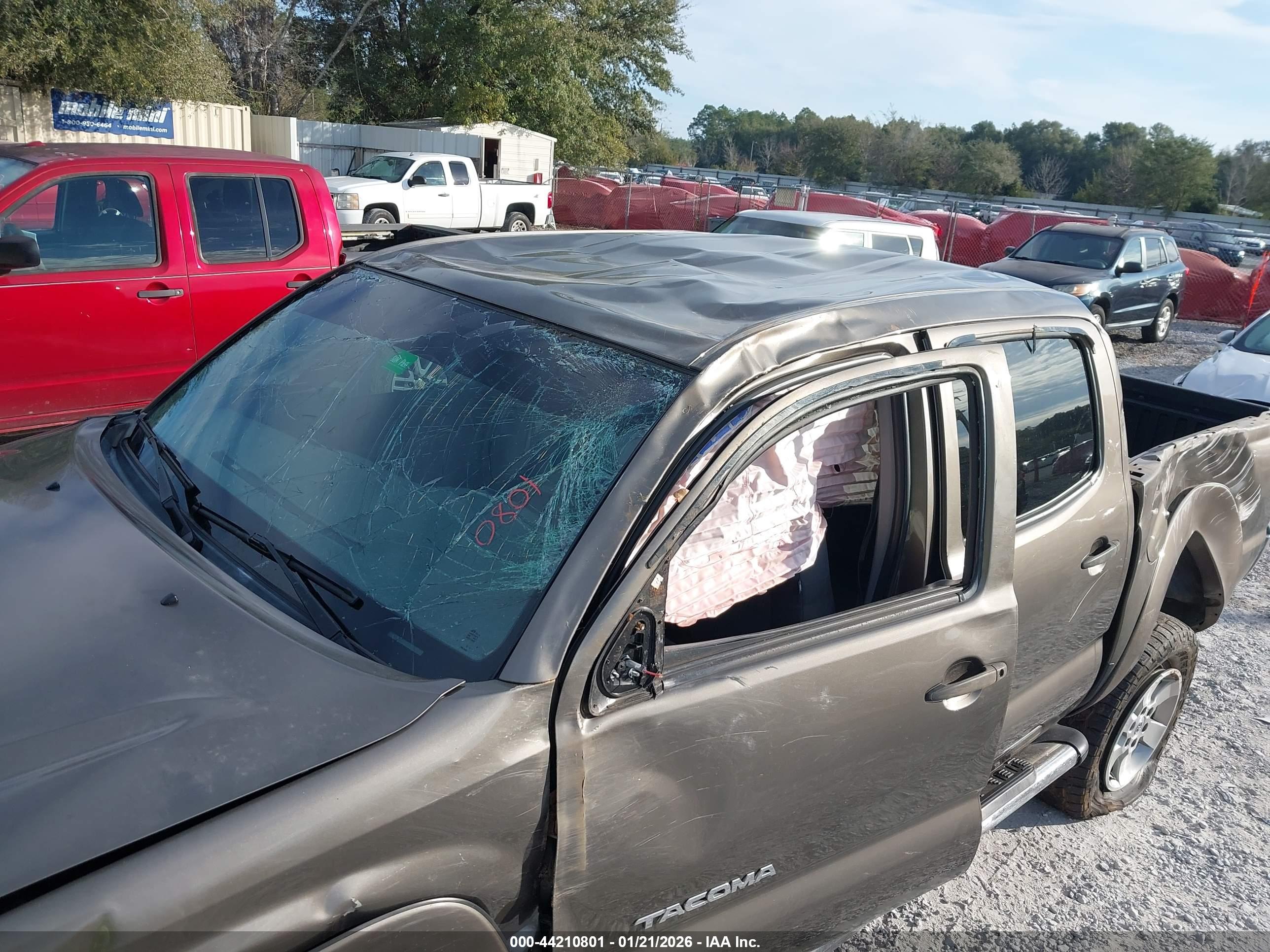 TOYOTA TACOMA image 6