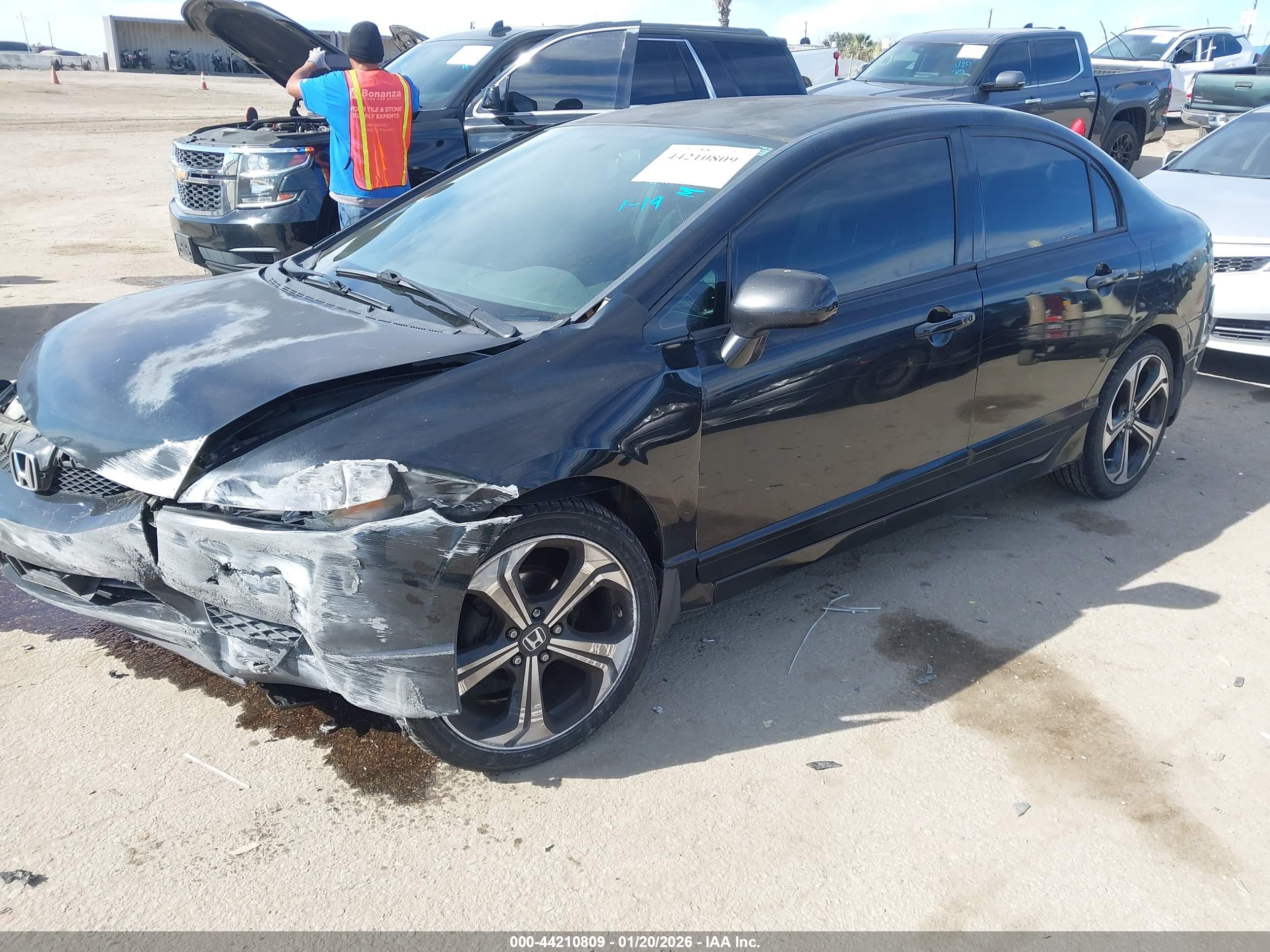 HONDA CIVIC image 2