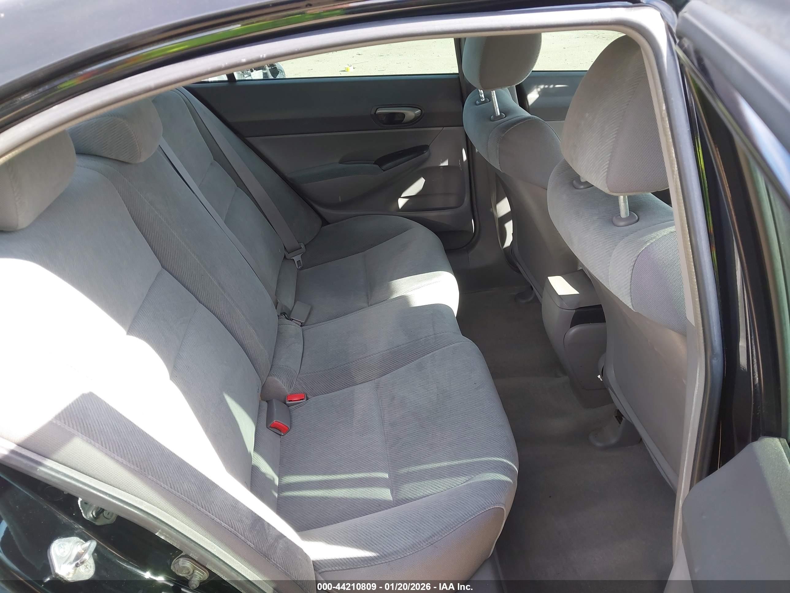 HONDA CIVIC image 8