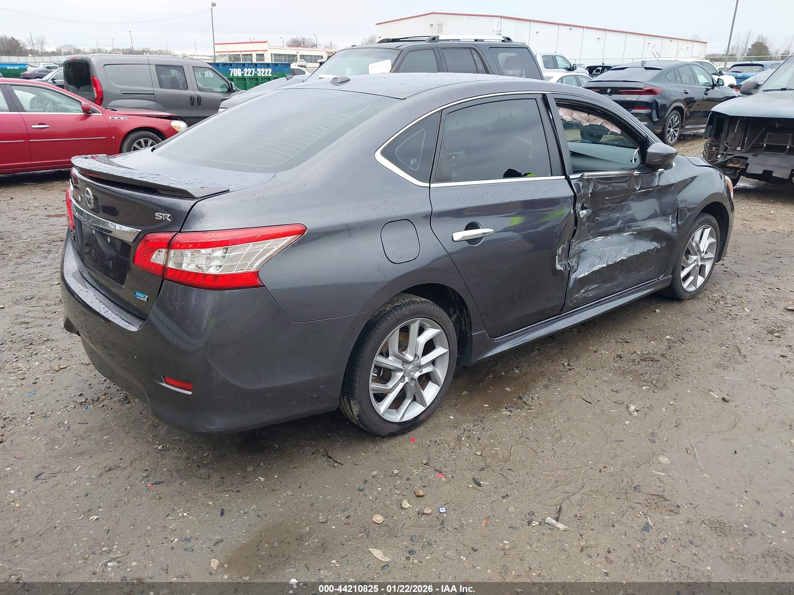 NISSAN SENTRA image 4
