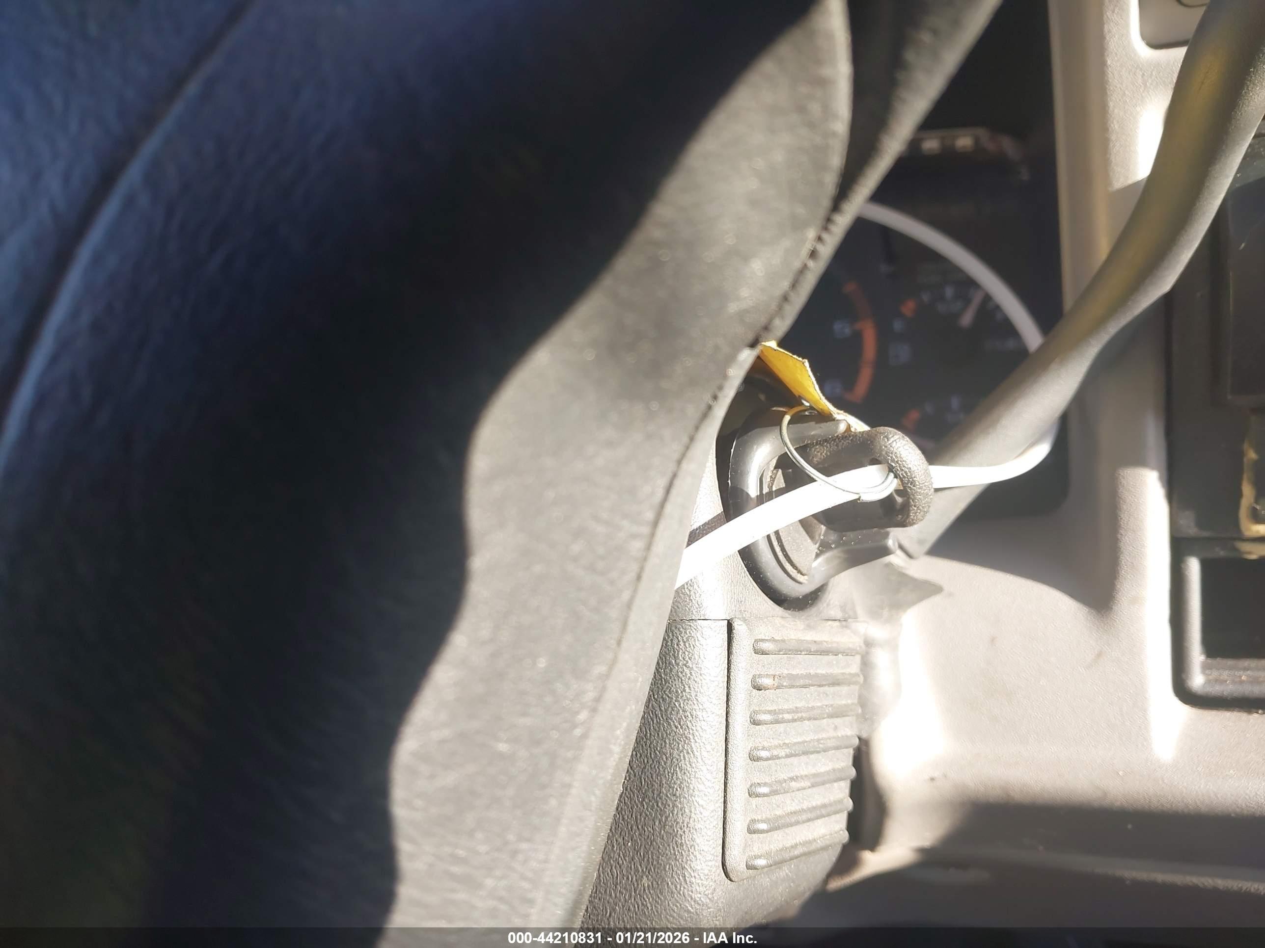 CHEVROLET S image 11
