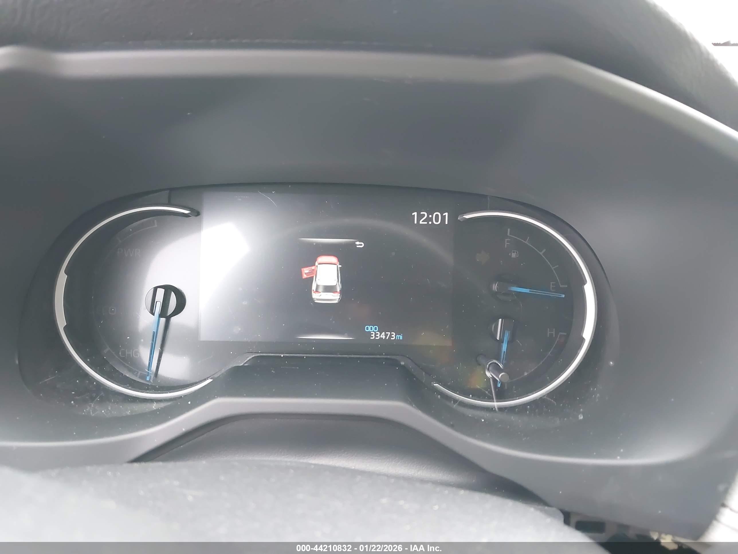 TOYOTA RAV4 image 7