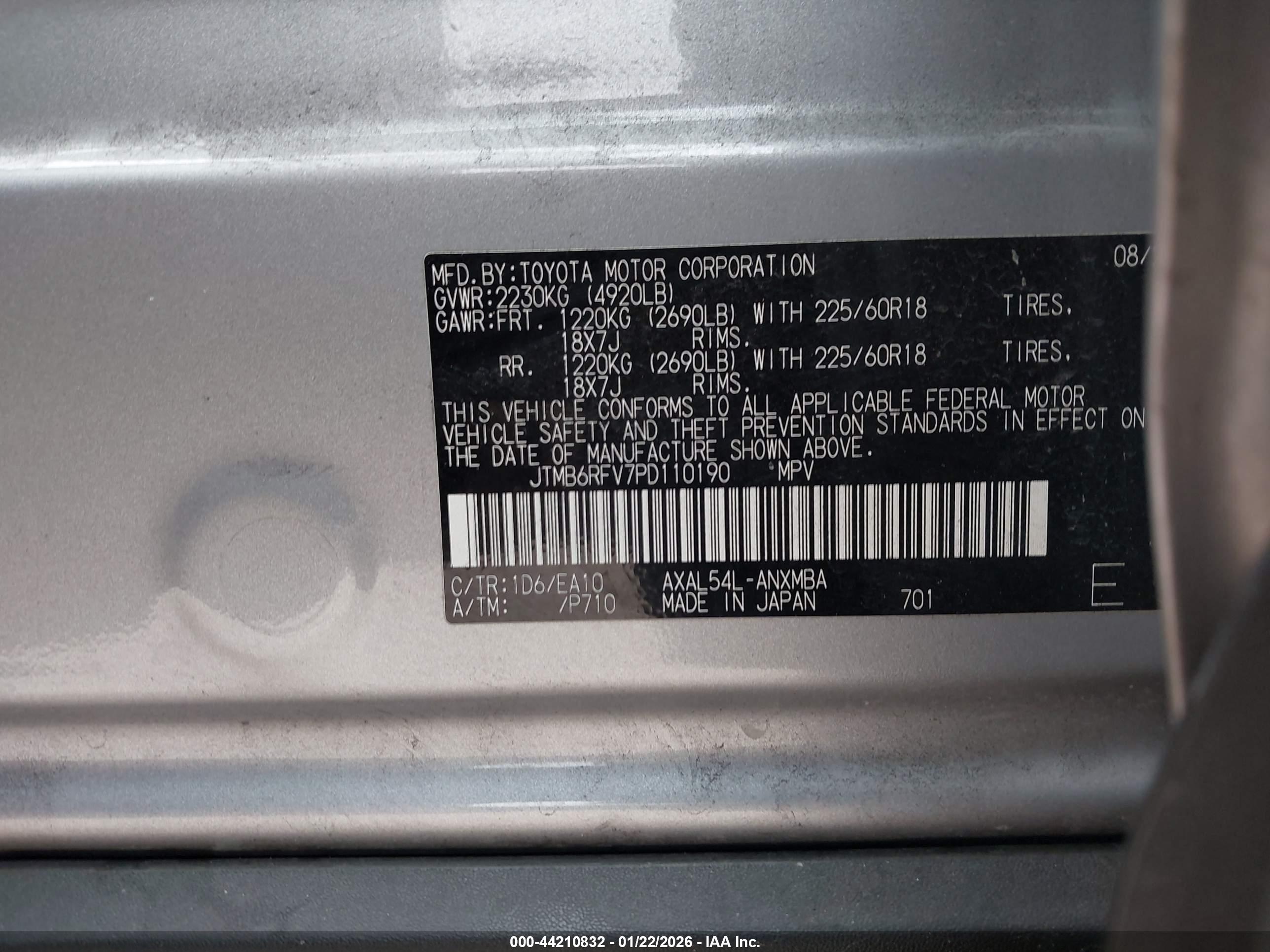 TOYOTA RAV4 image 9