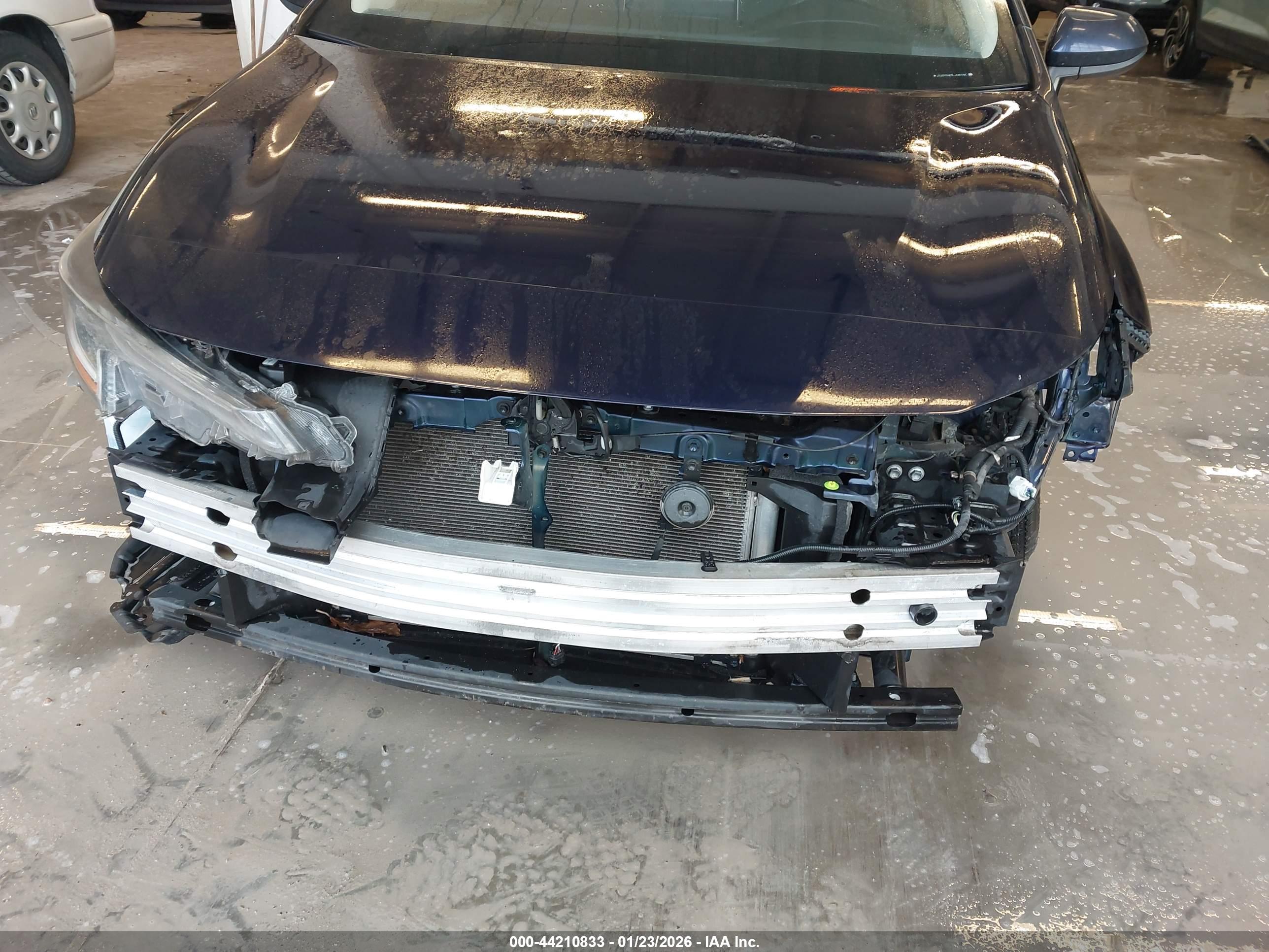 TOYOTA COROLLA image 6