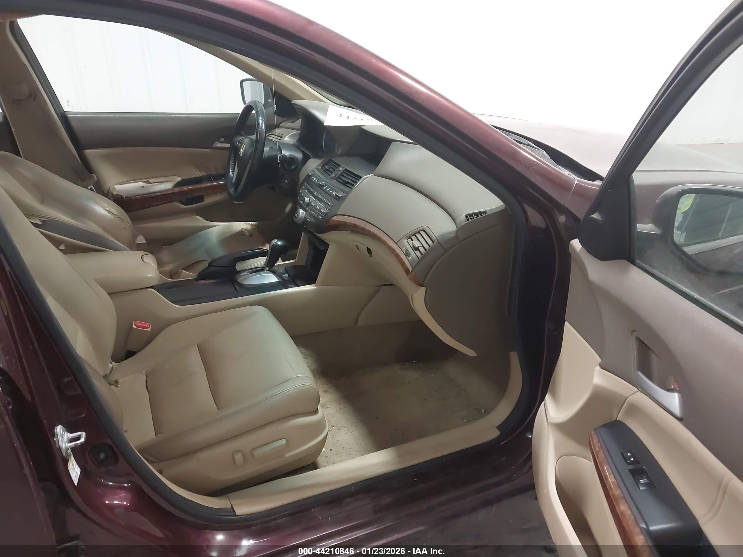 HONDA ACCORD image 5