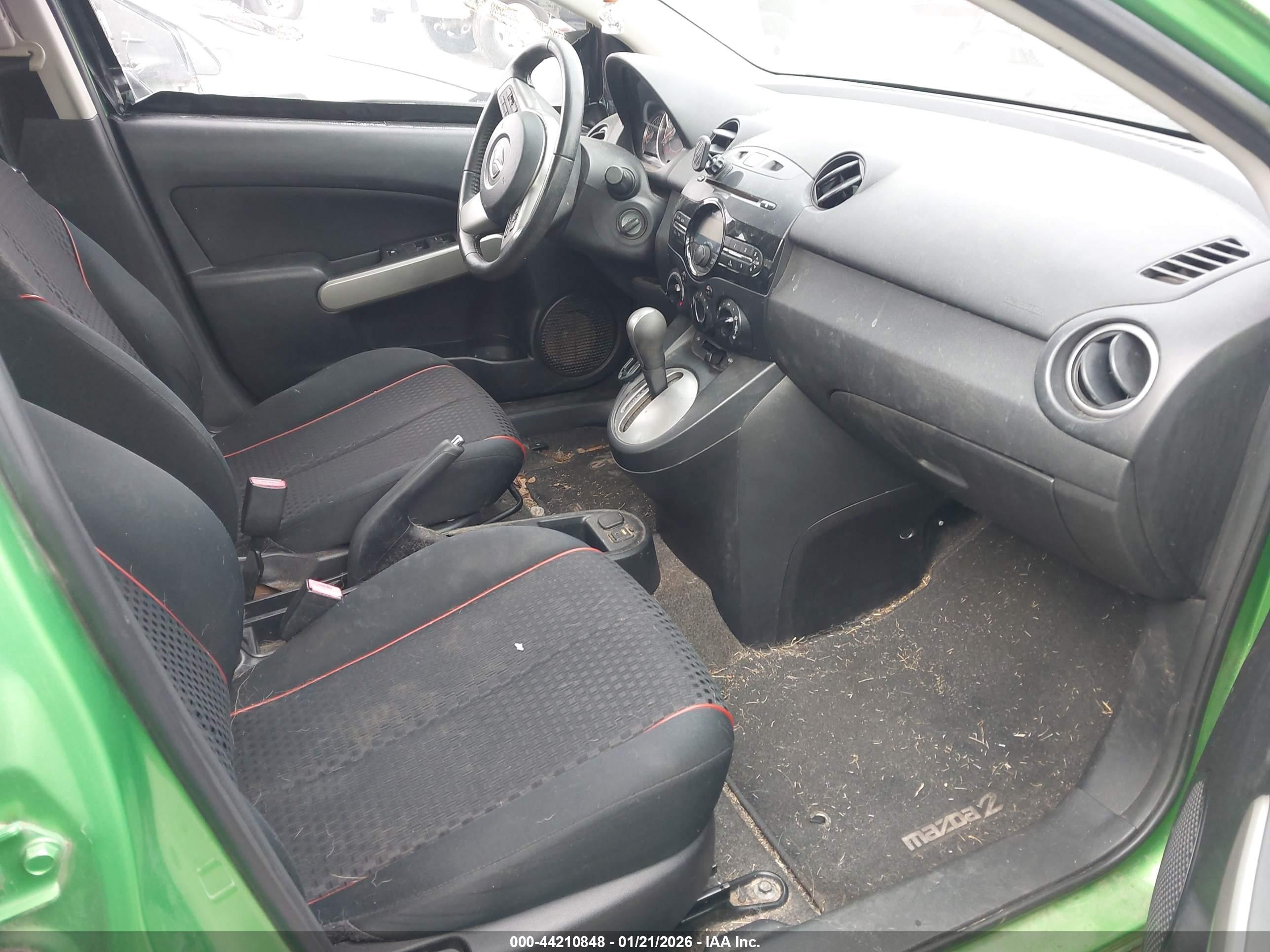 MAZDA MAZDA2 image 5