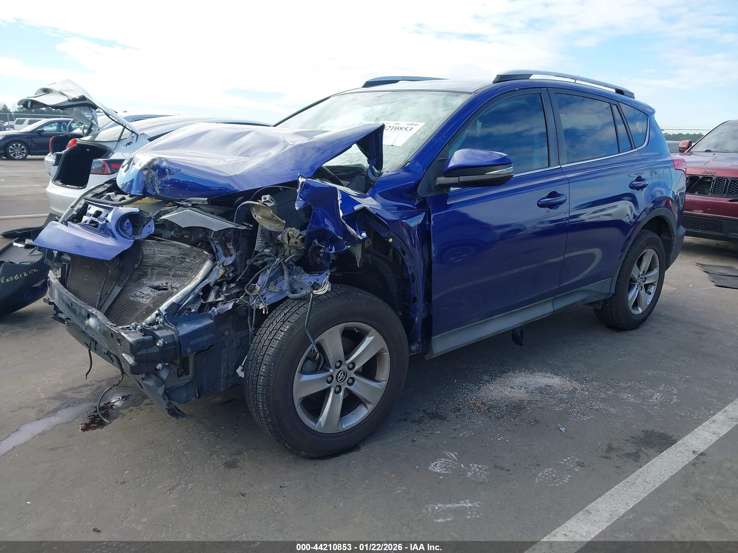 TOYOTA RAV4 image 2