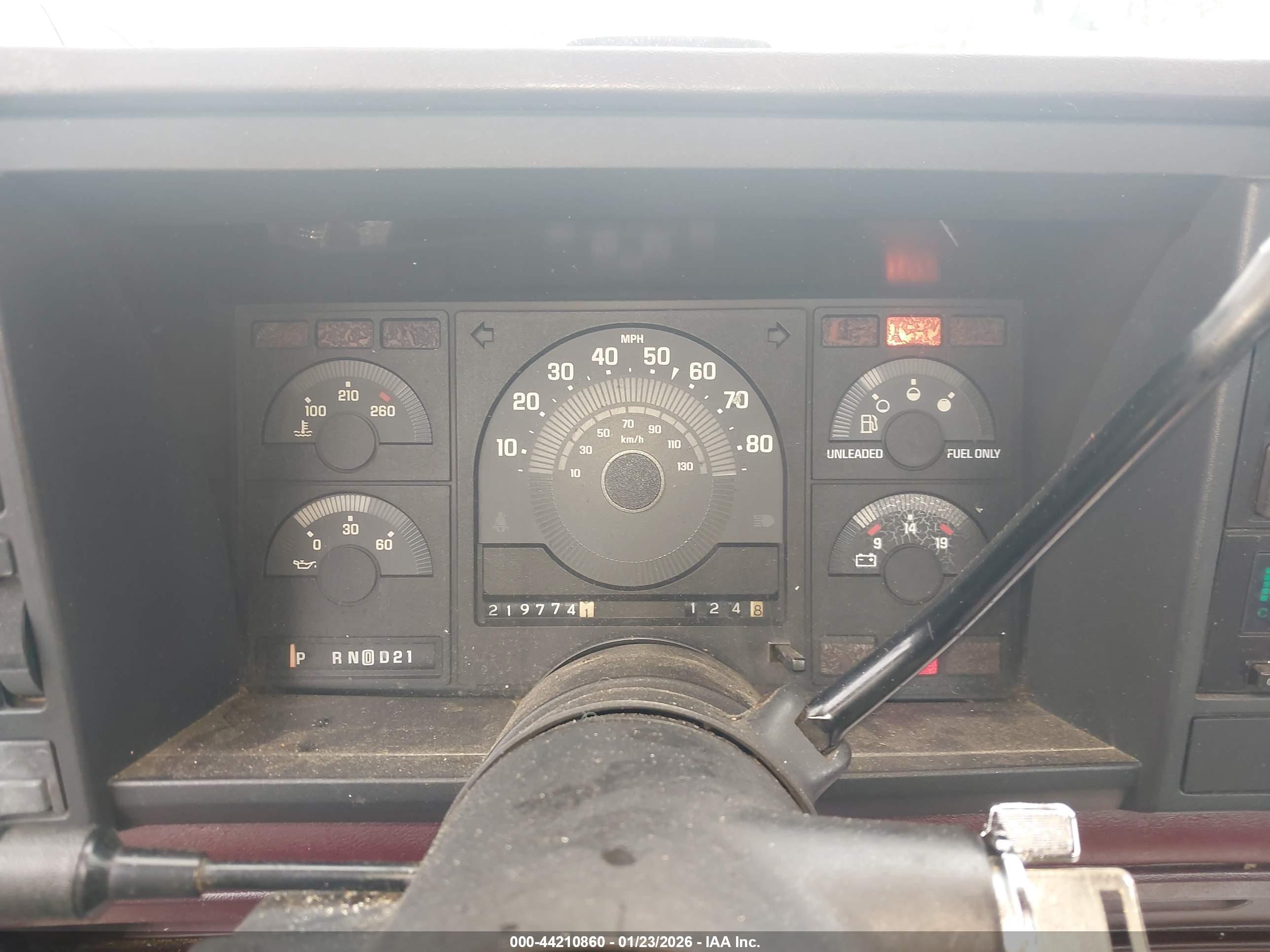 GMC GMT-400 image 7
