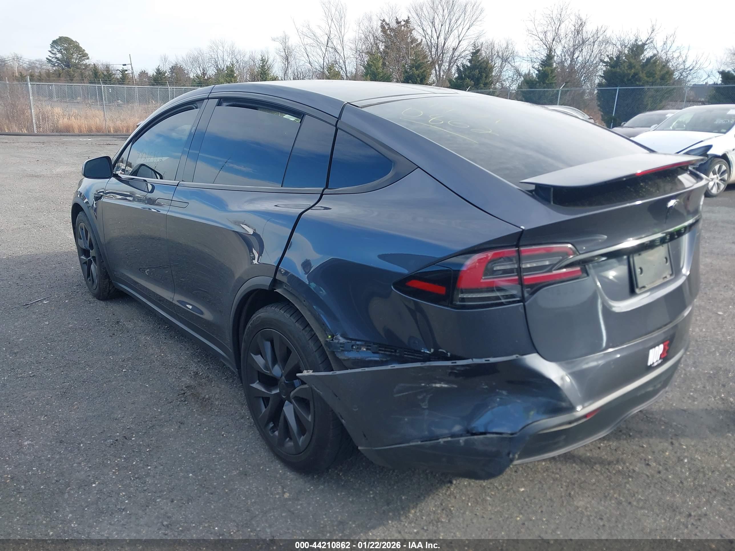 TESLA MODEL image 3