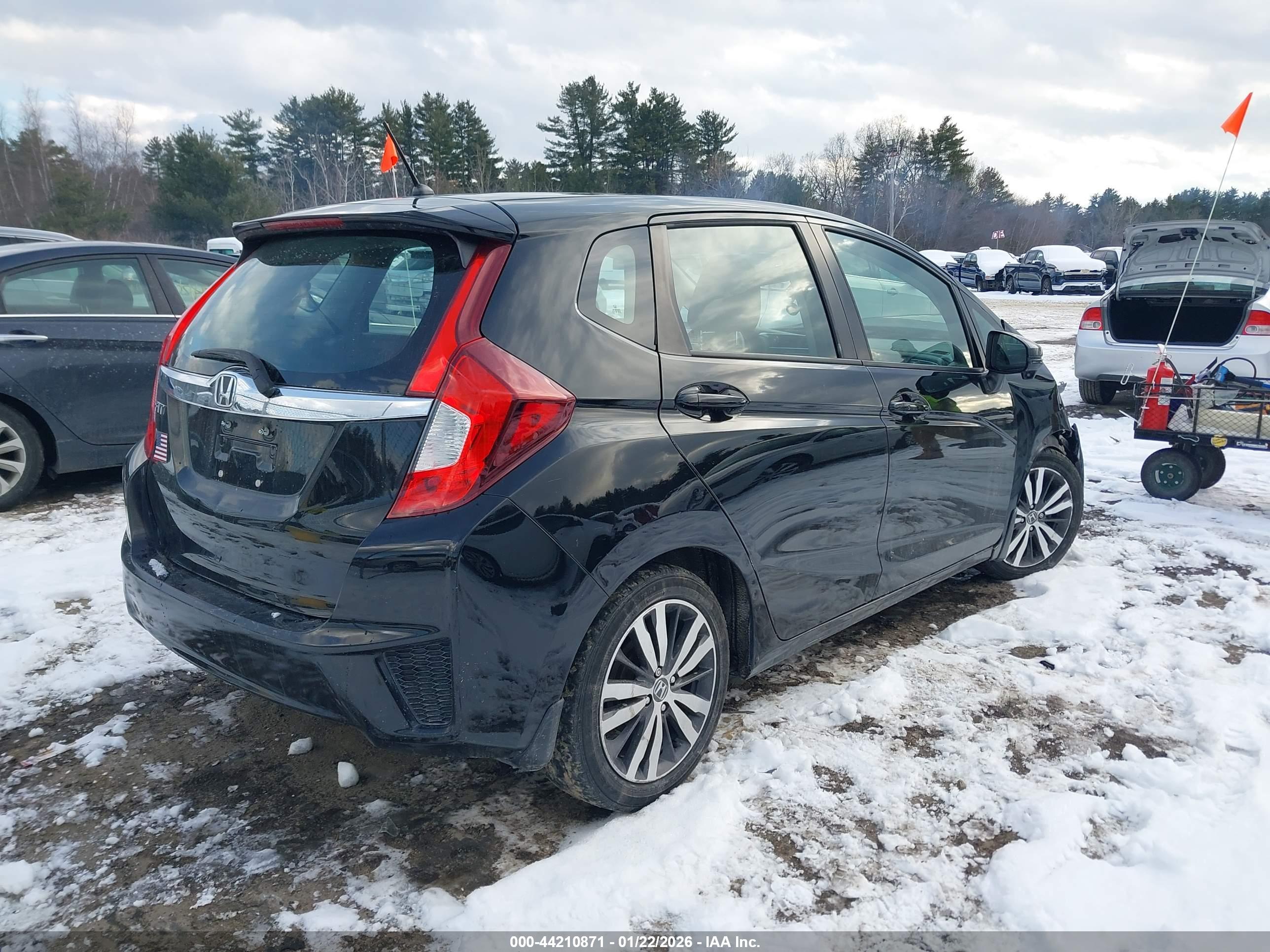 HONDA FIT image 4