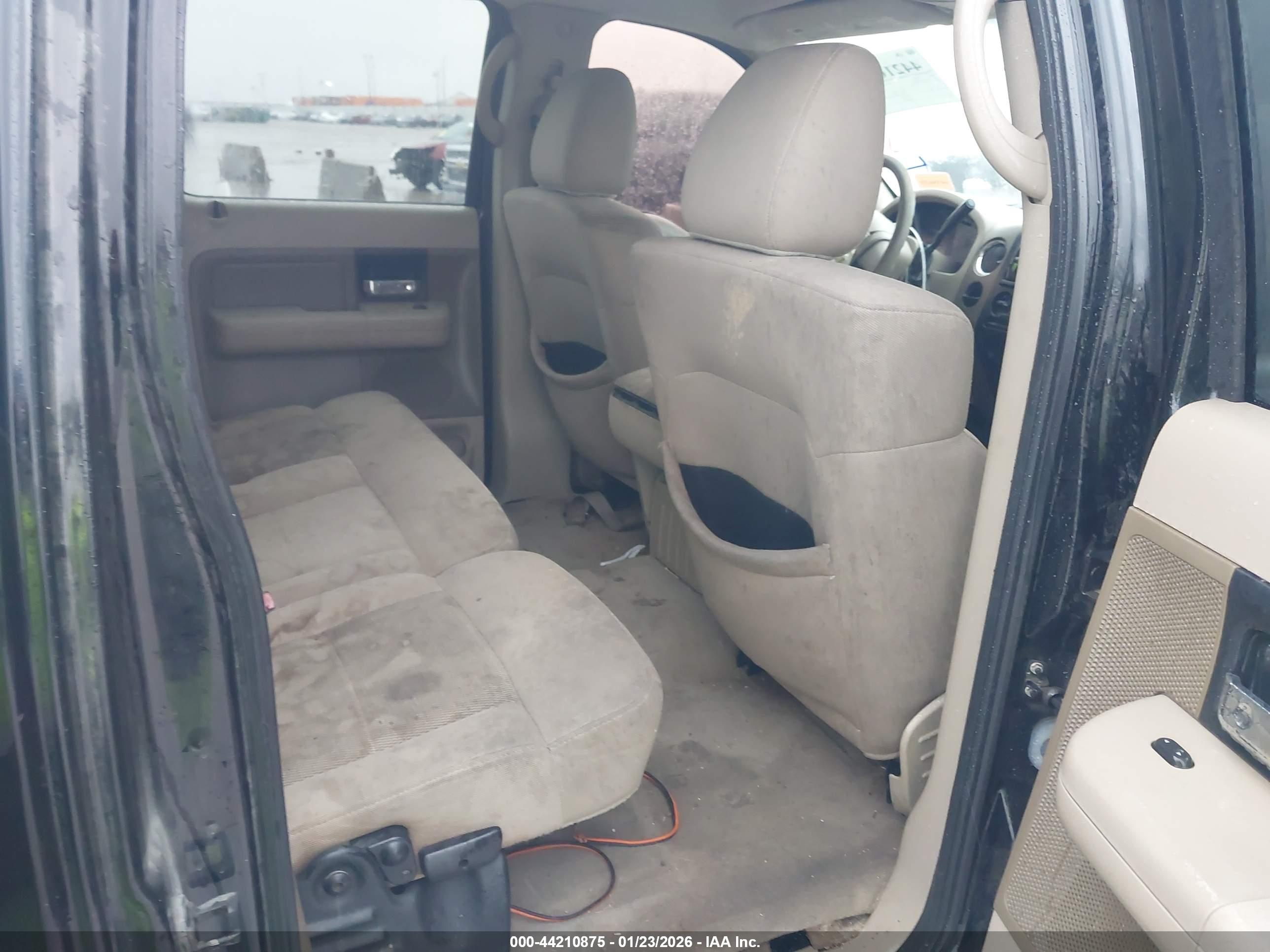 FORD F-150 image 8