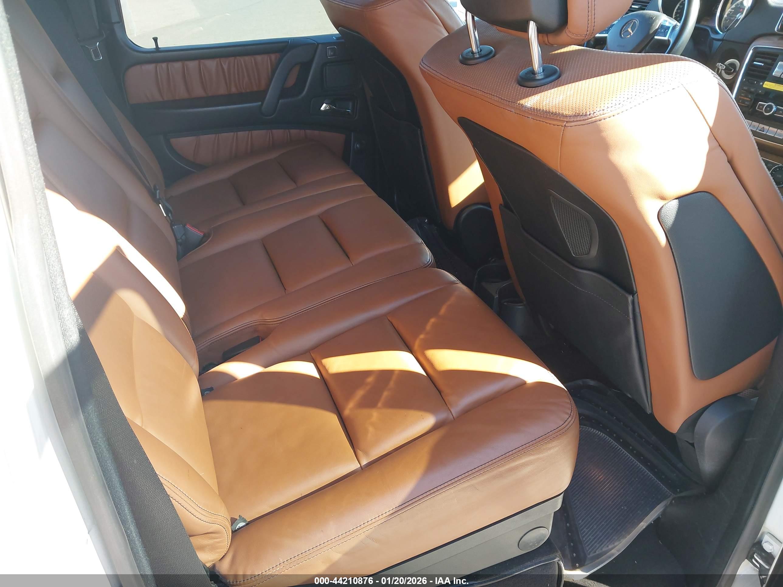 MERCEDES-BENZ G image 8