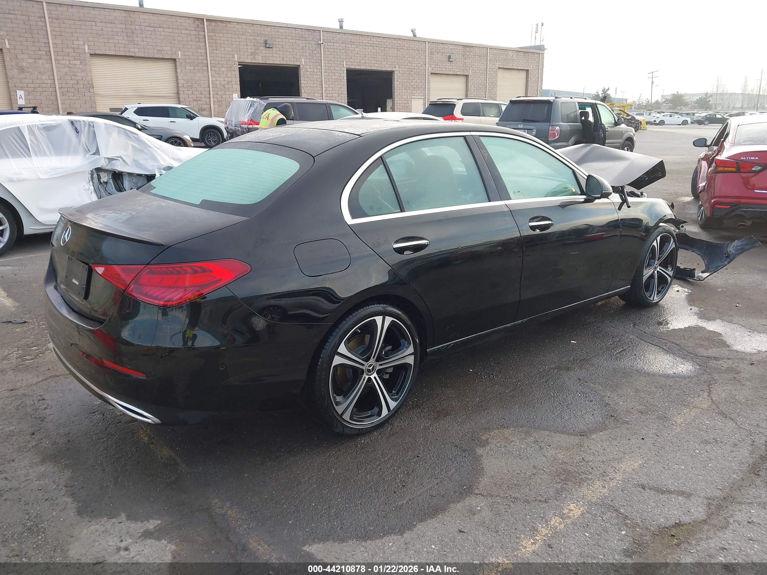 MERCEDES-BENZ C image 4