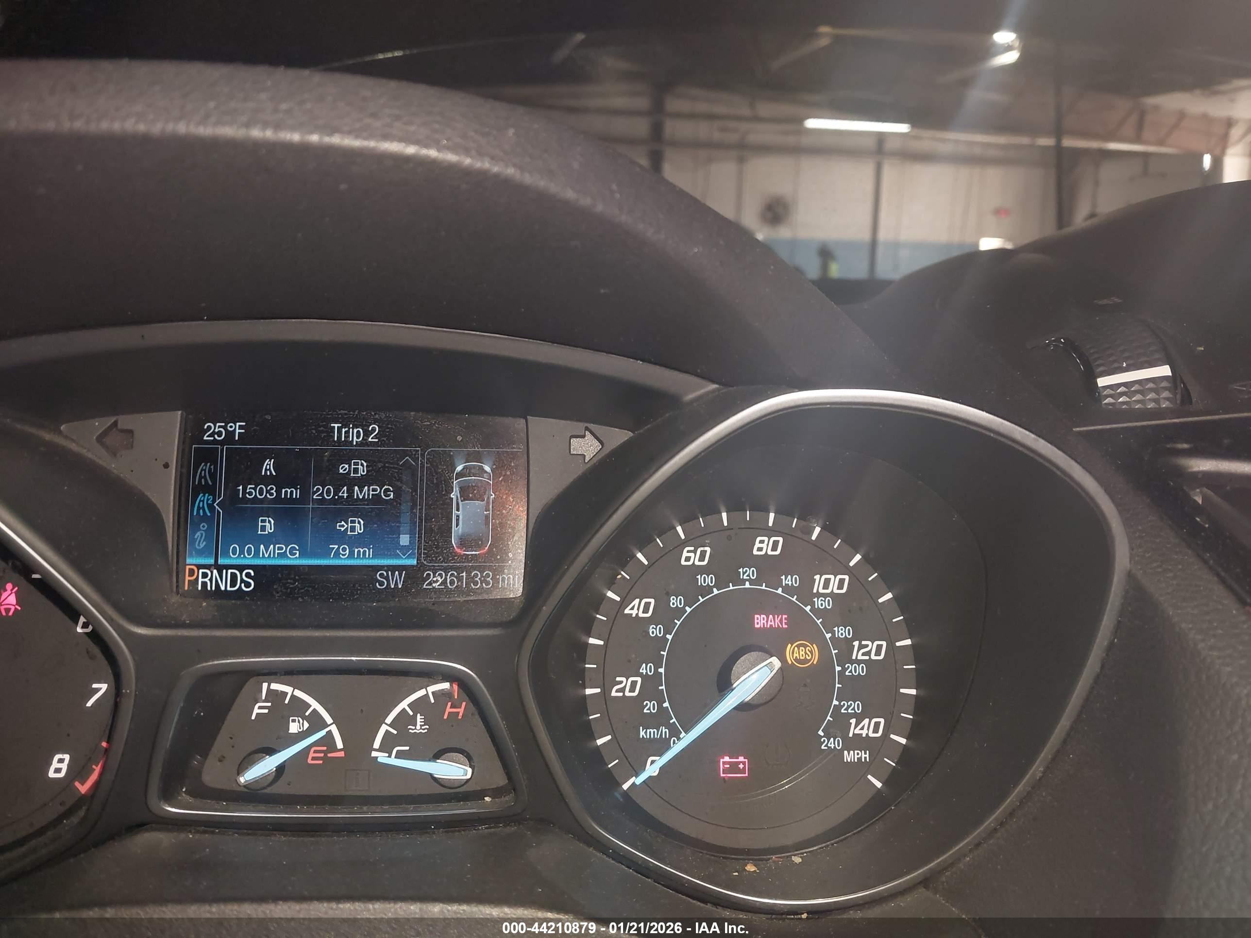 FORD ESCAPE image 7