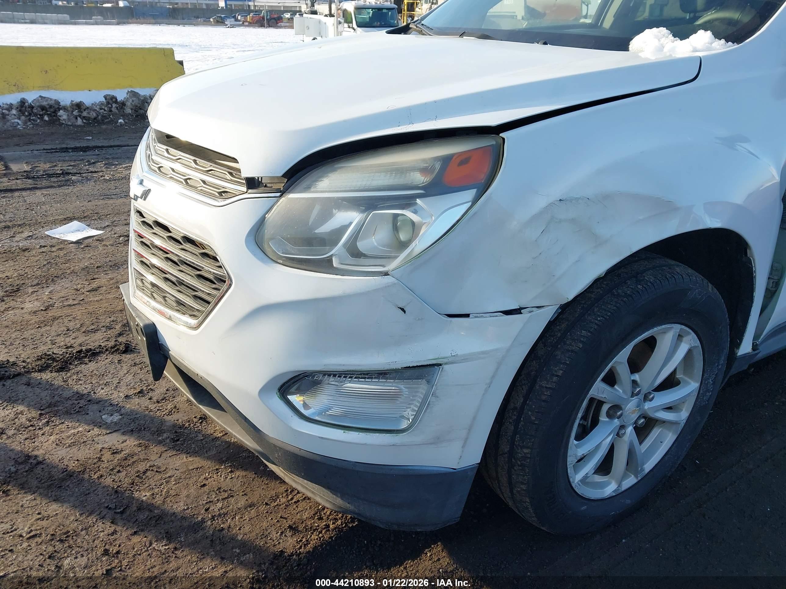 CHEVROLET EQUINOX image 6