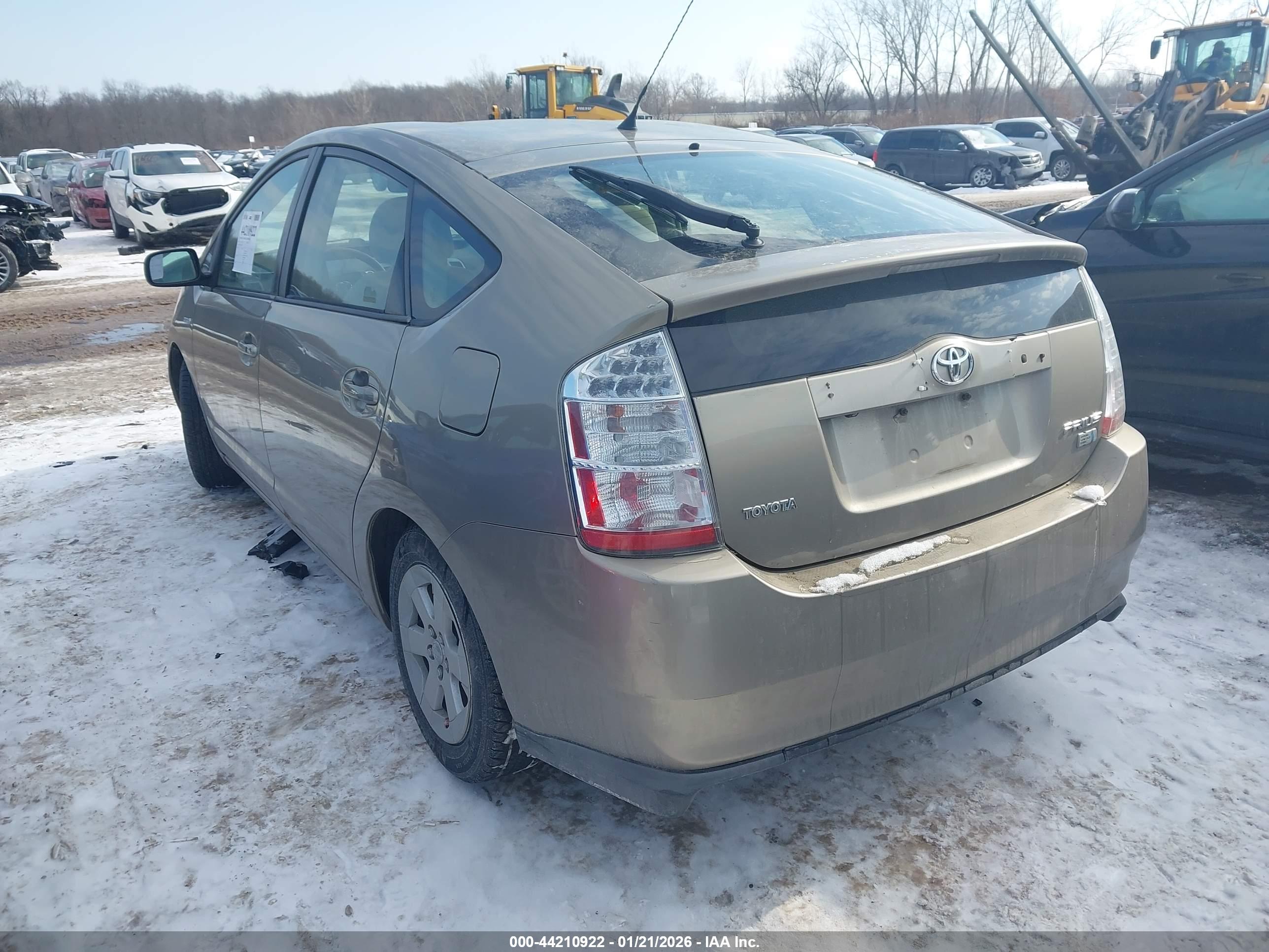 TOYOTA PRIUS image 3