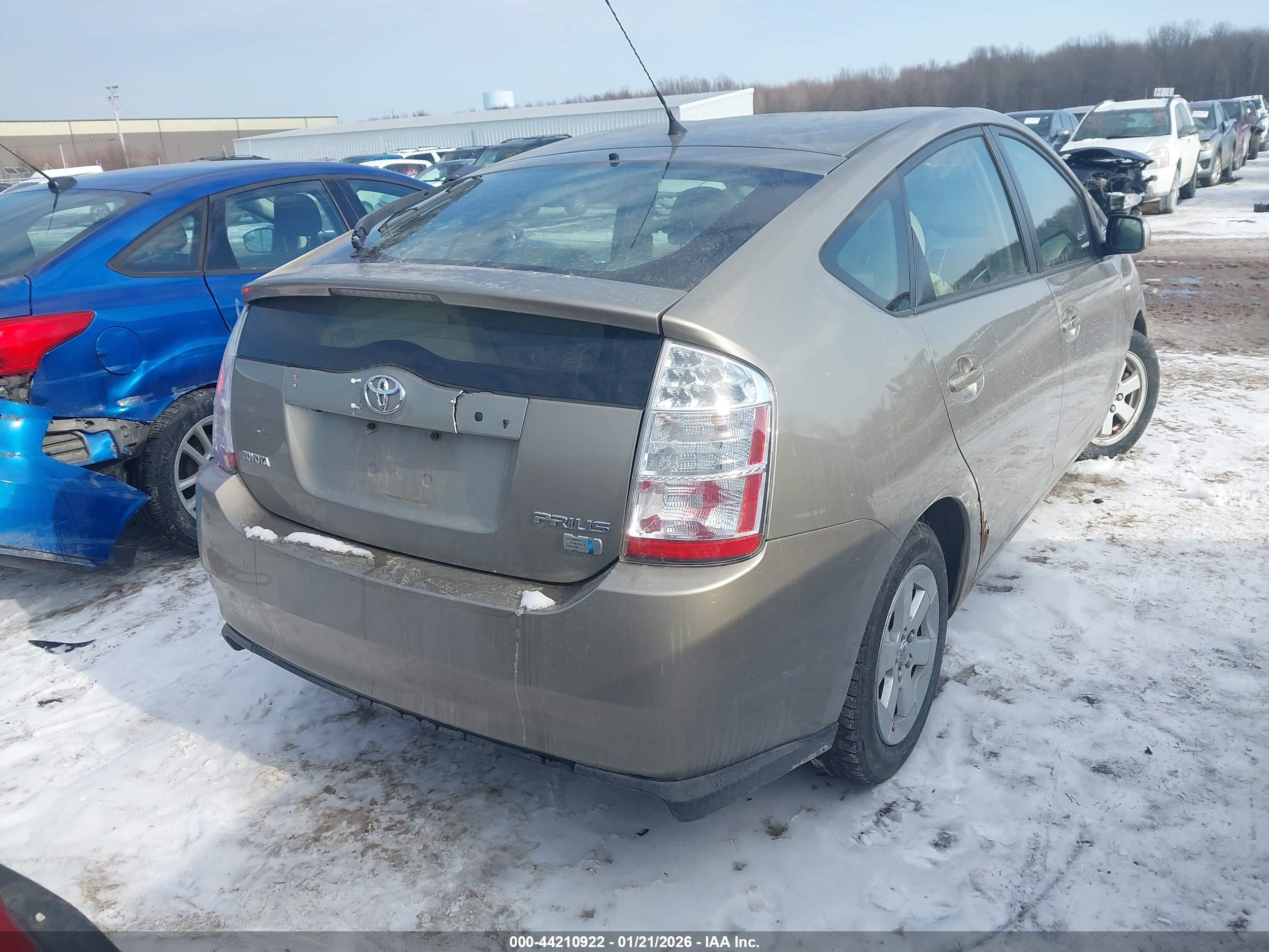 TOYOTA PRIUS image 4