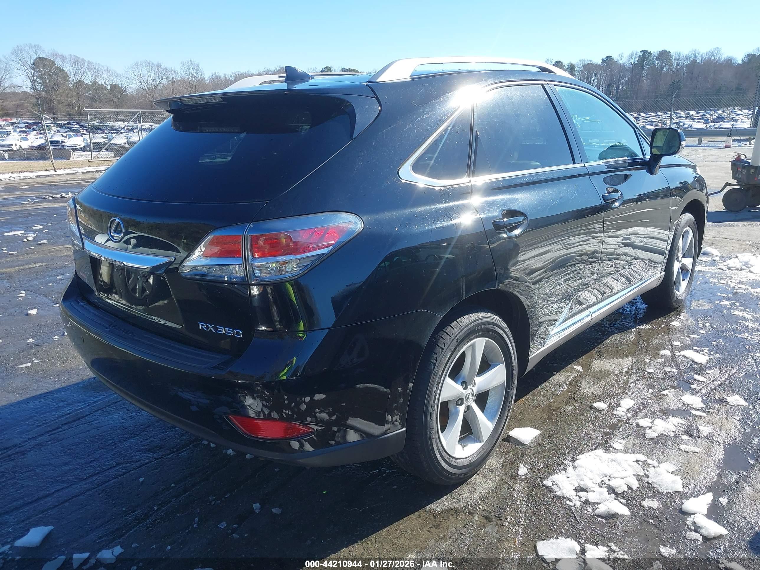 LEXUS RX image 4