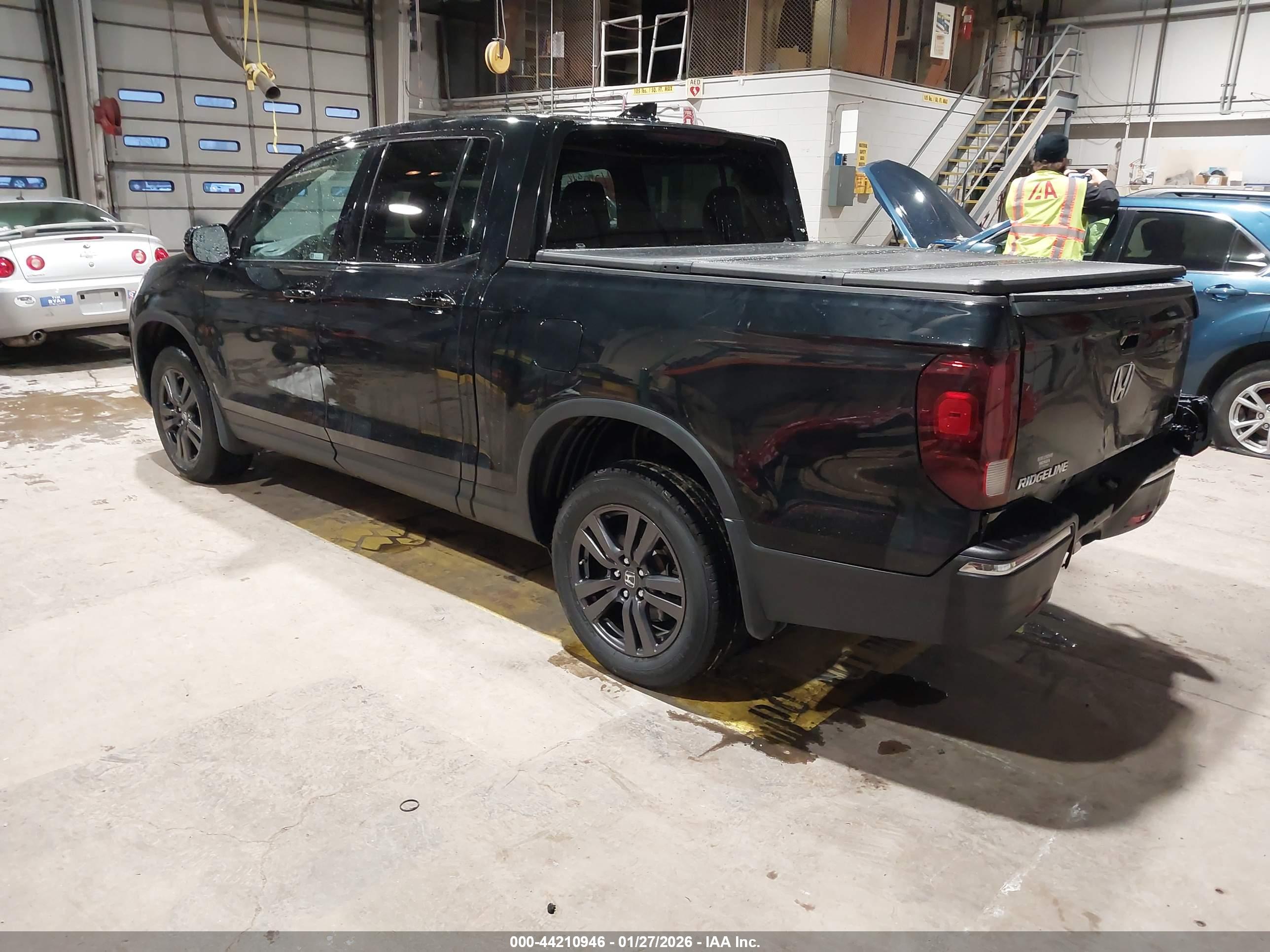 HONDA RIDGELINE image 3