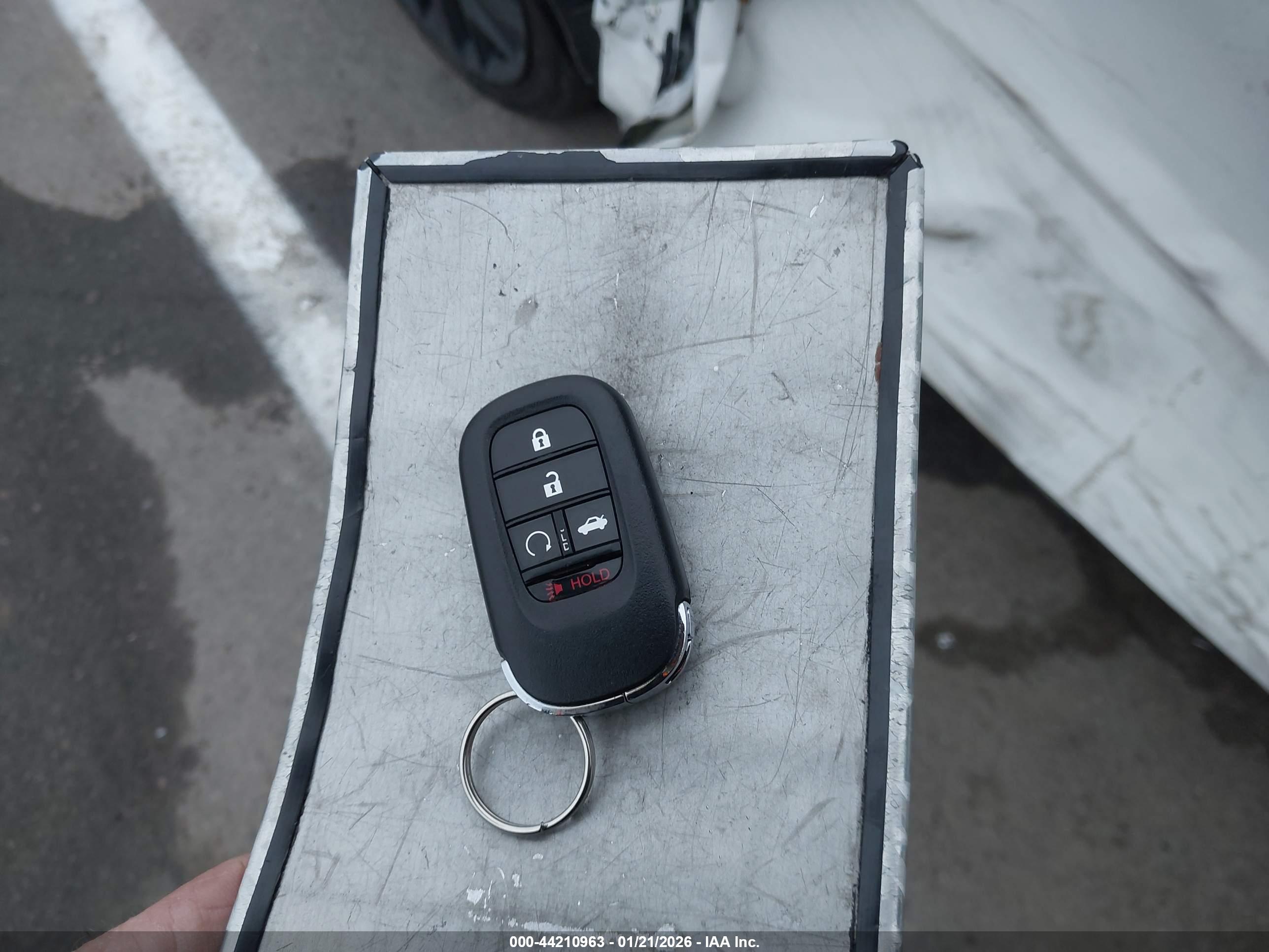 HONDA CIVIC image 11