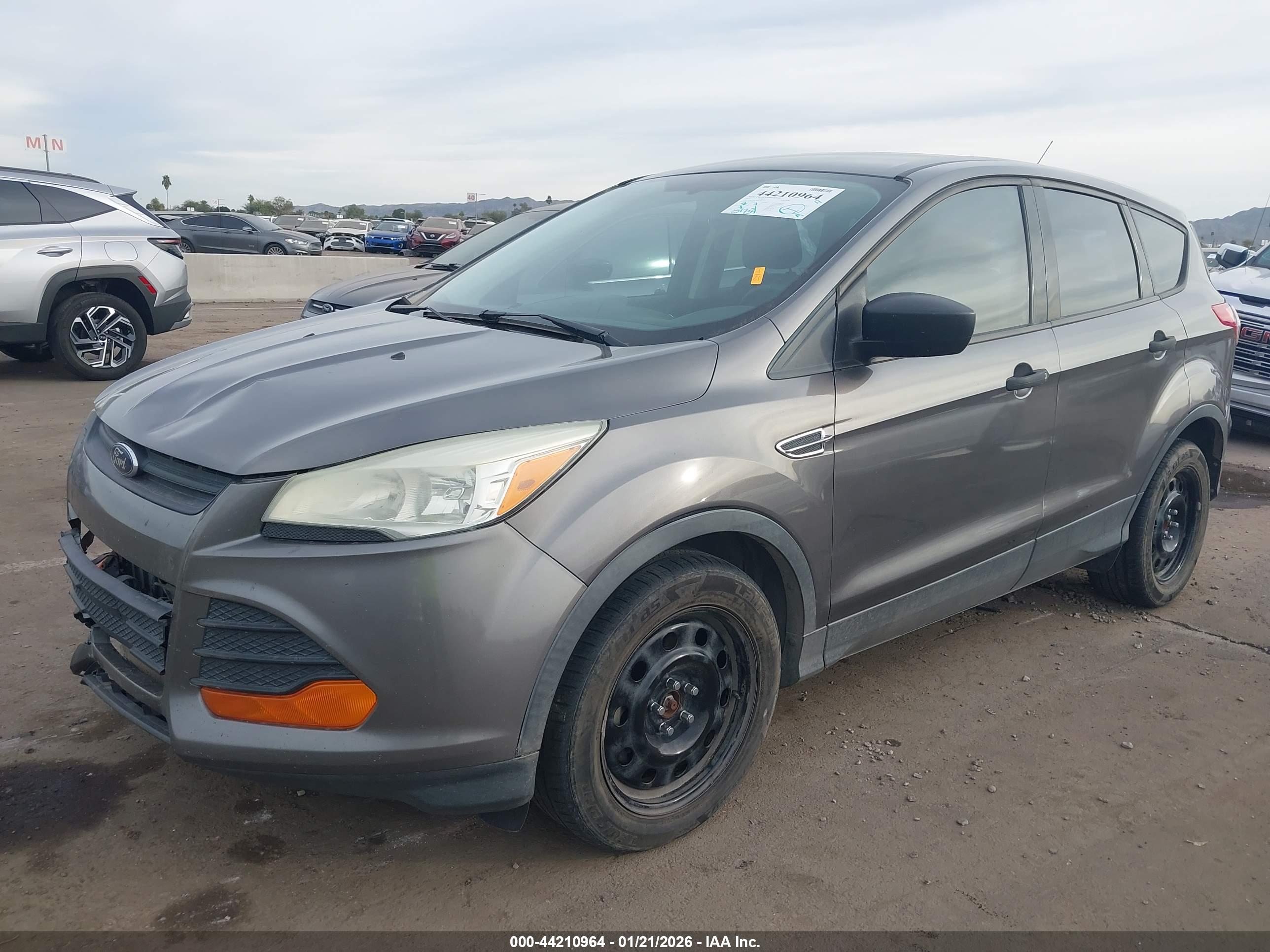 FORD ESCAPE image 2