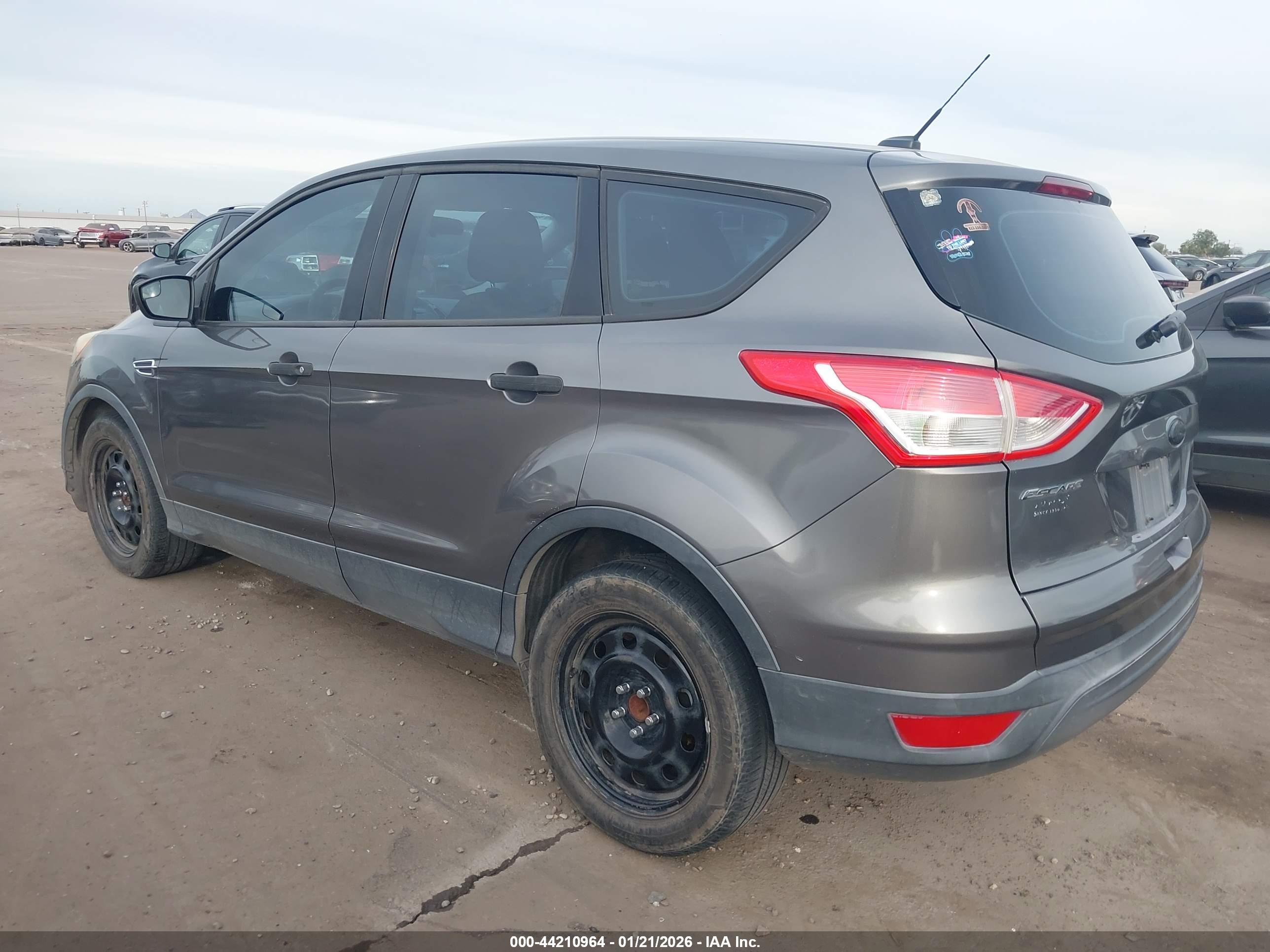 FORD ESCAPE image 3