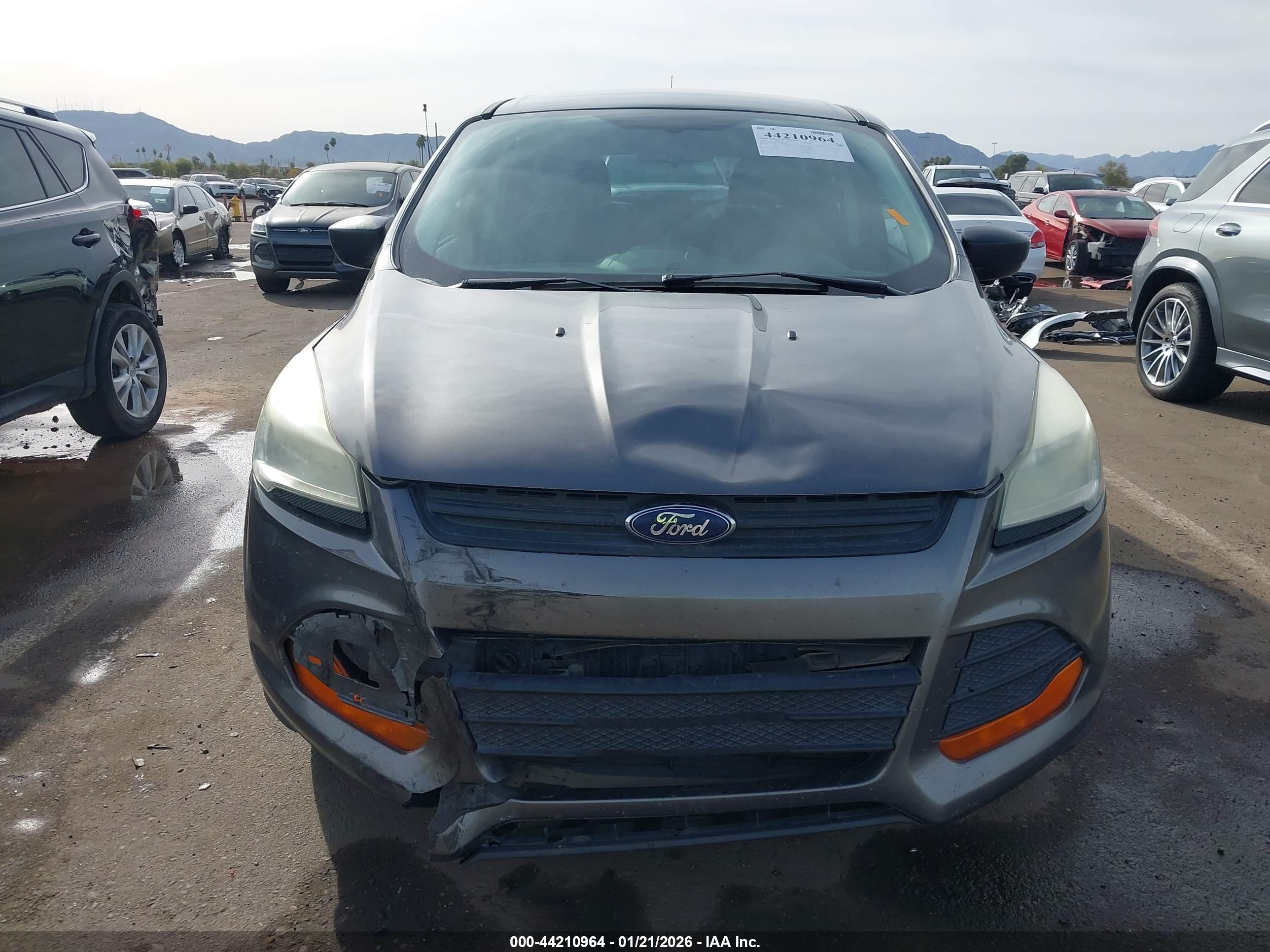 FORD ESCAPE image 6
