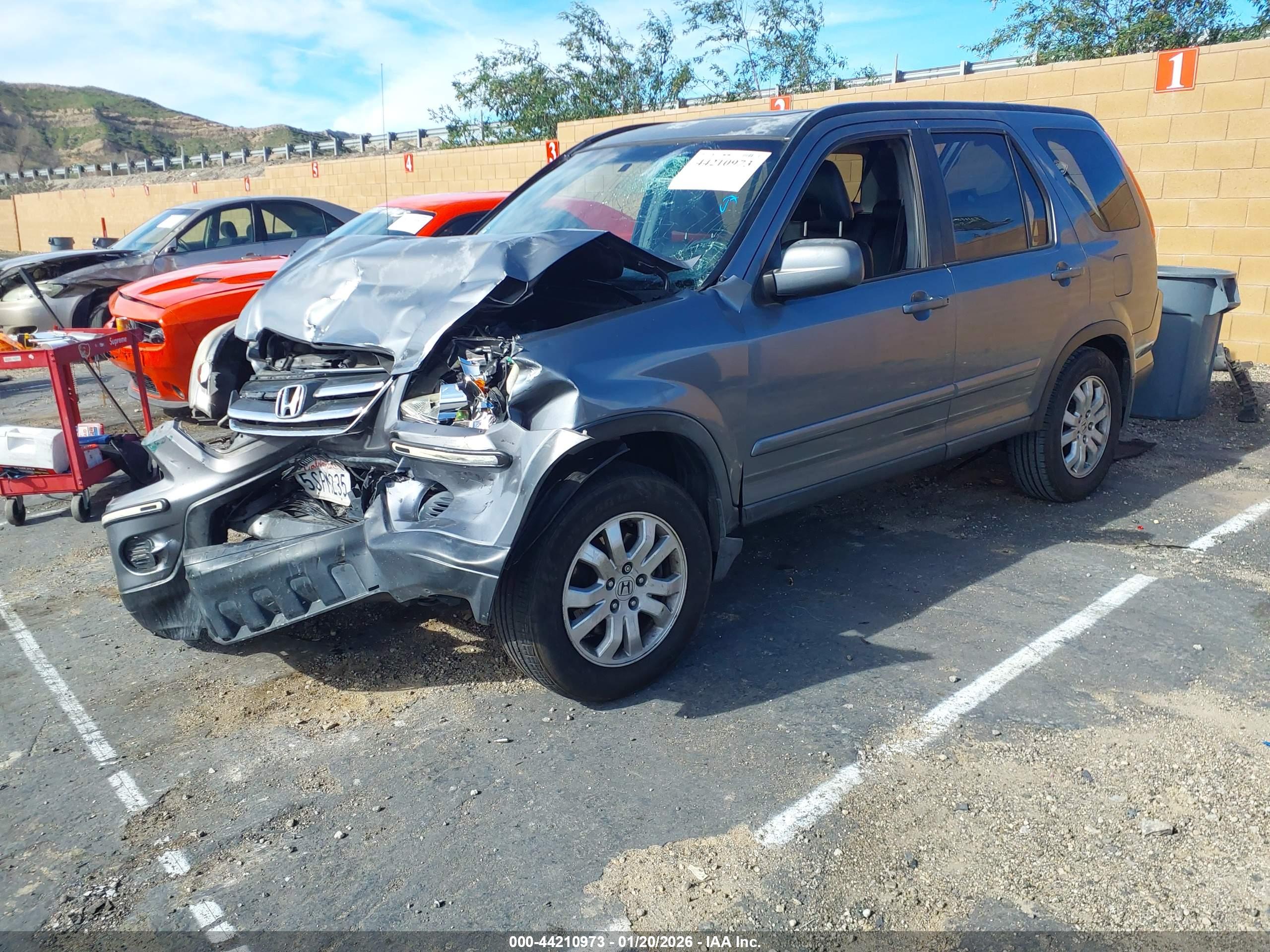 HONDA CR-V image 2