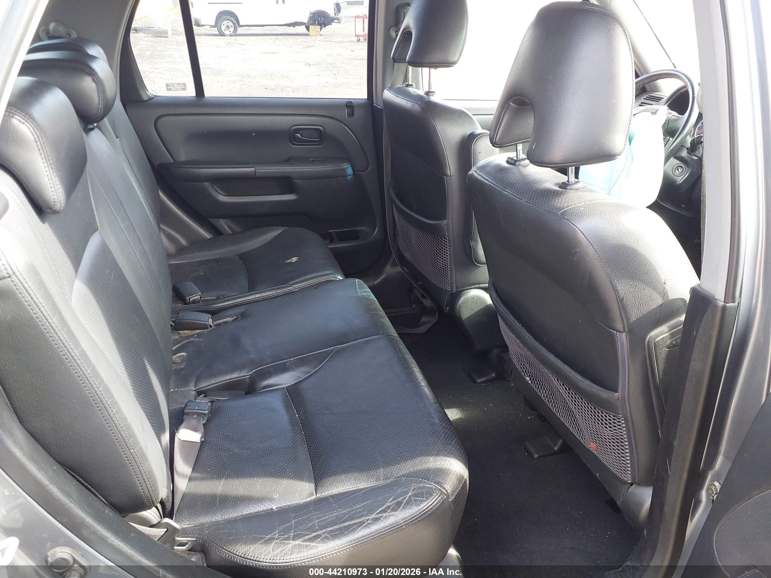 HONDA CR-V image 8