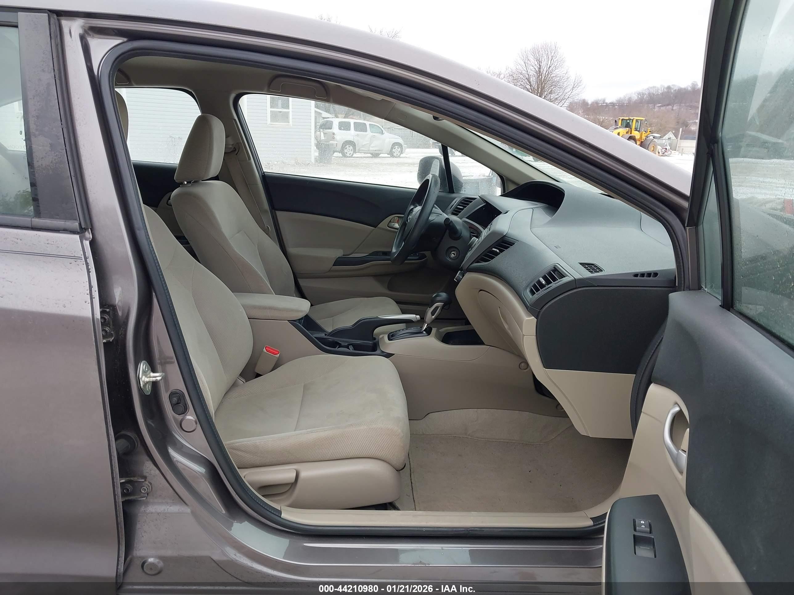 HONDA CIVIC image 5