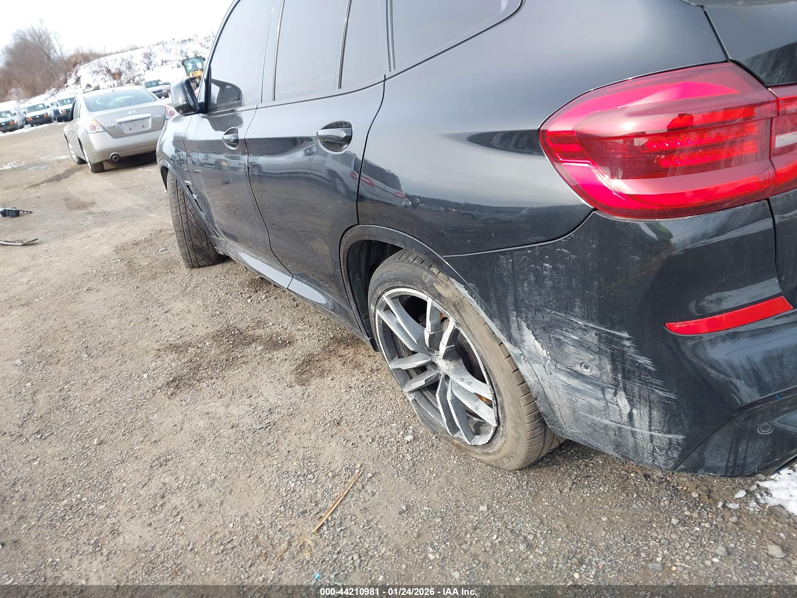 BMW X3 image 6