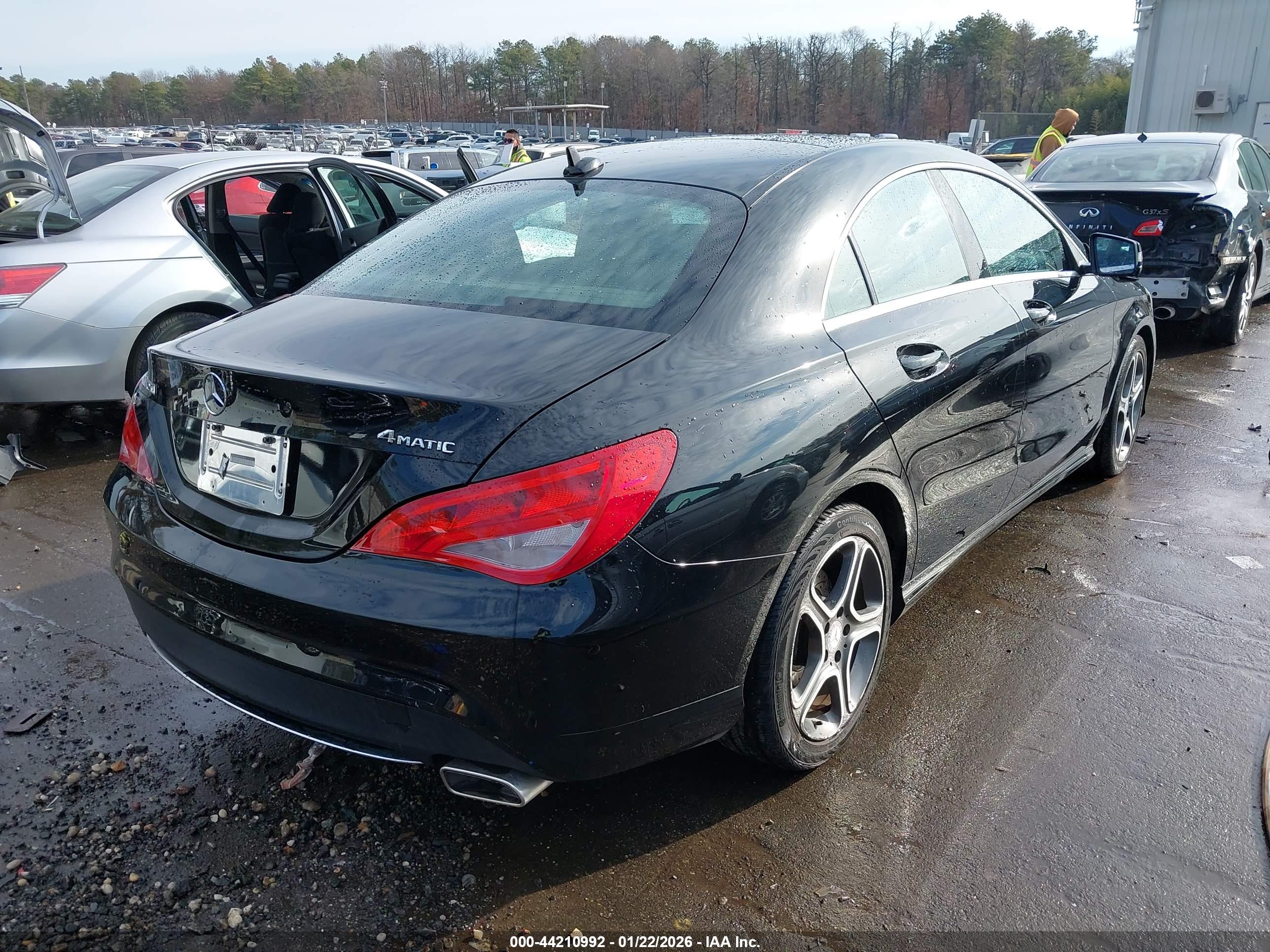 MERCEDES-BENZ CLA image 4