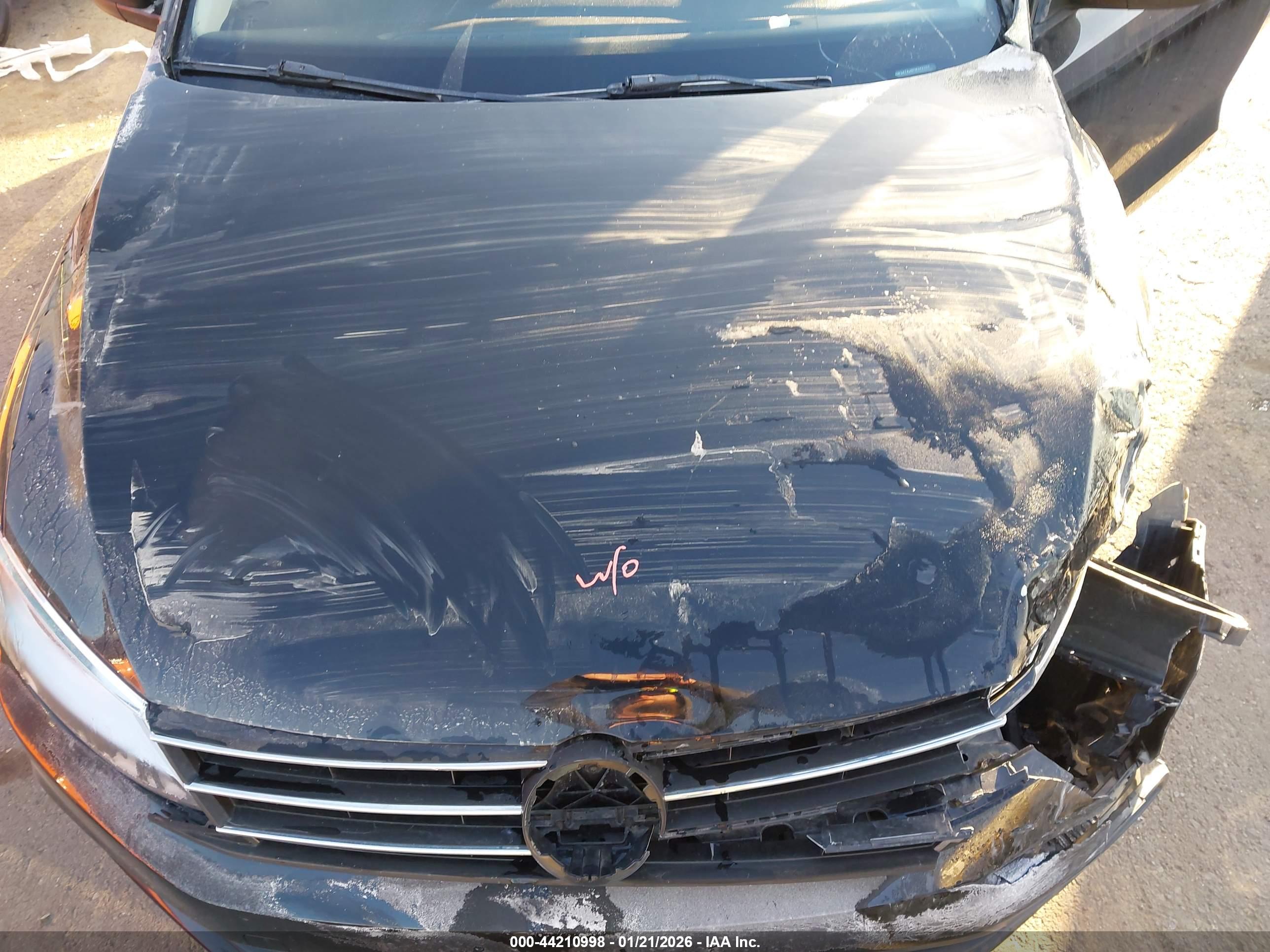VOLKSWAGEN JETTA image 10