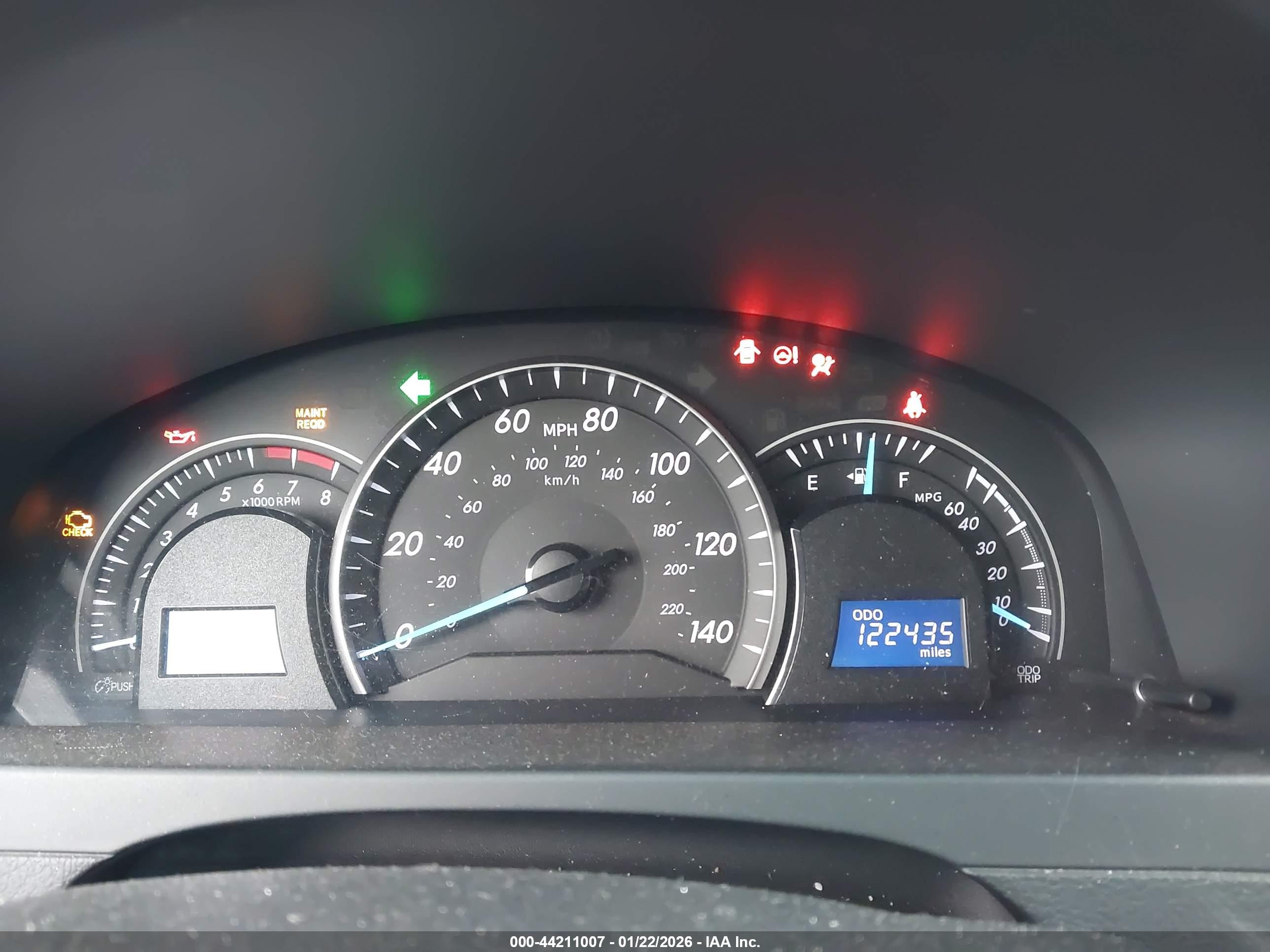 TOYOTA CAMRY image 7