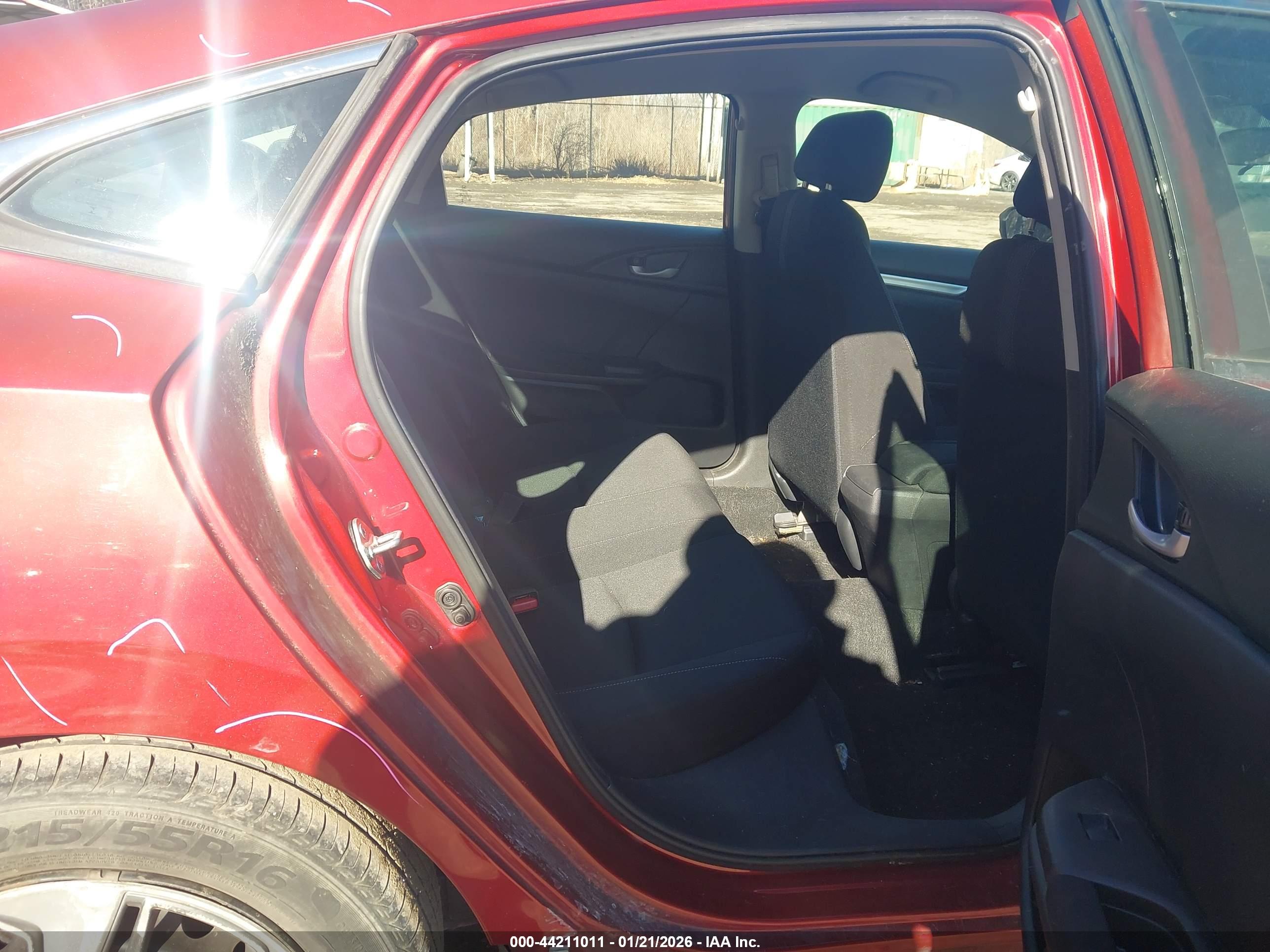 HONDA CIVIC image 8