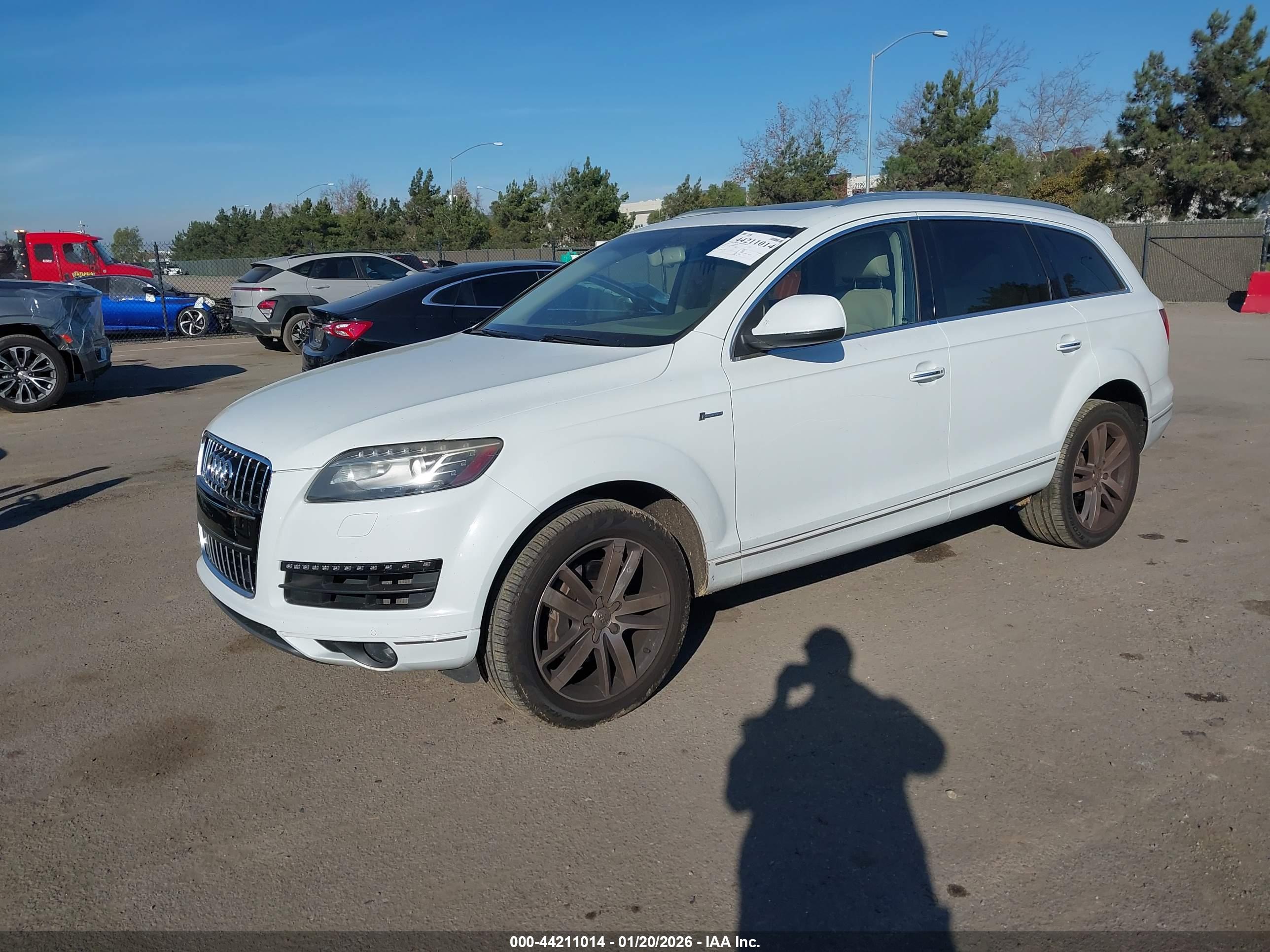 AUDI Q7 image 2