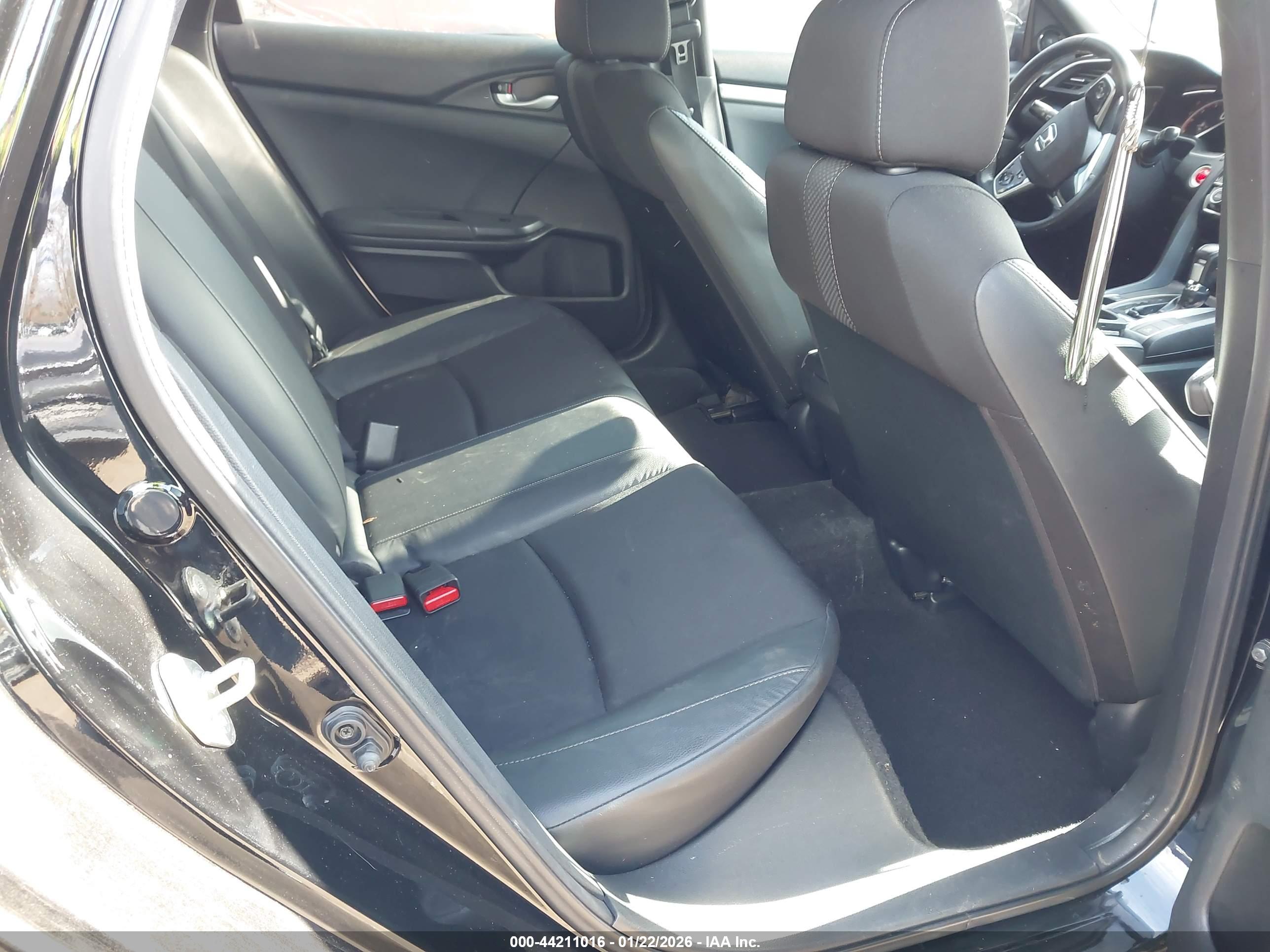 HONDA CIVIC image 8