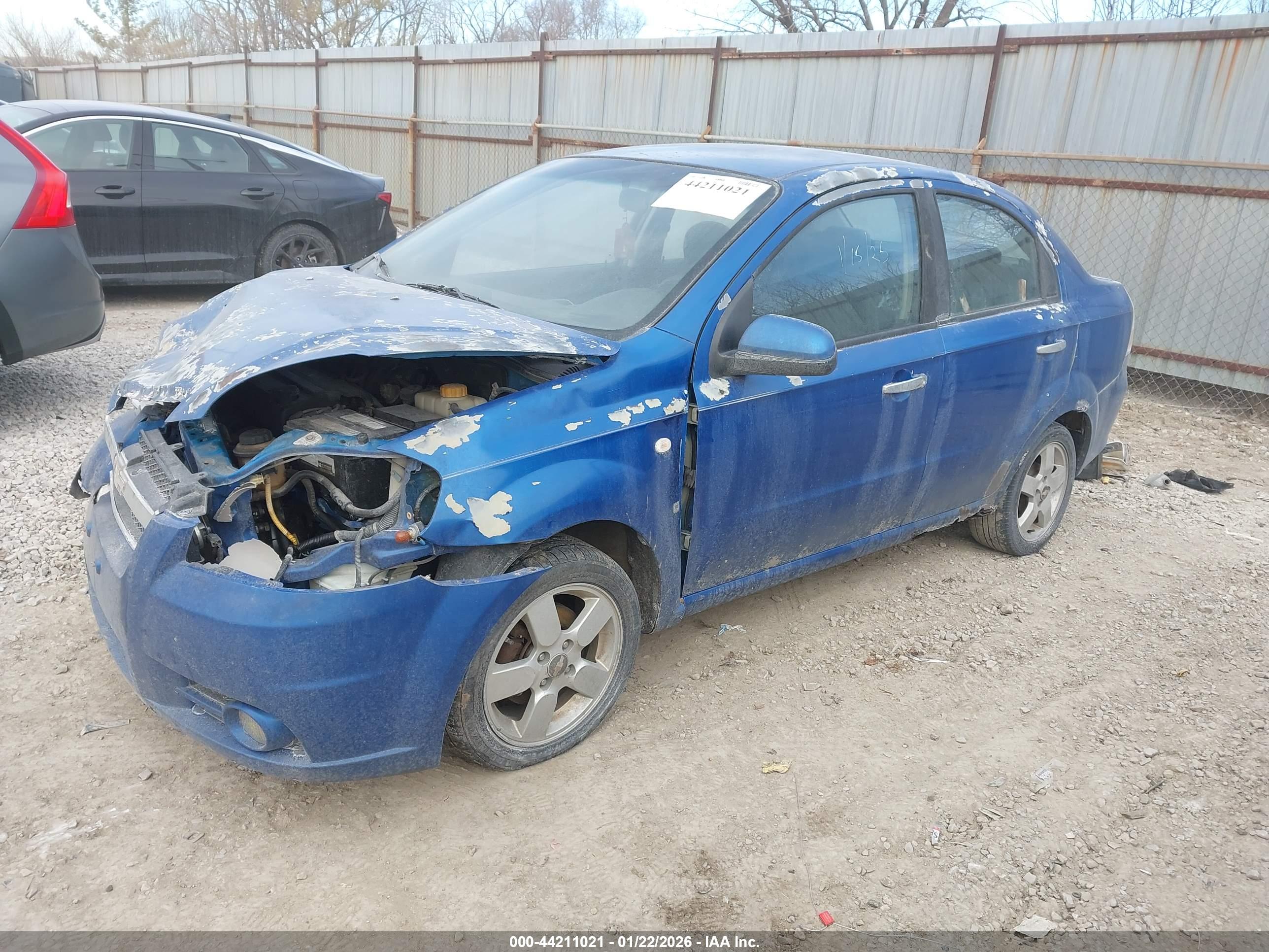 CHEVROLET AVEO image 2