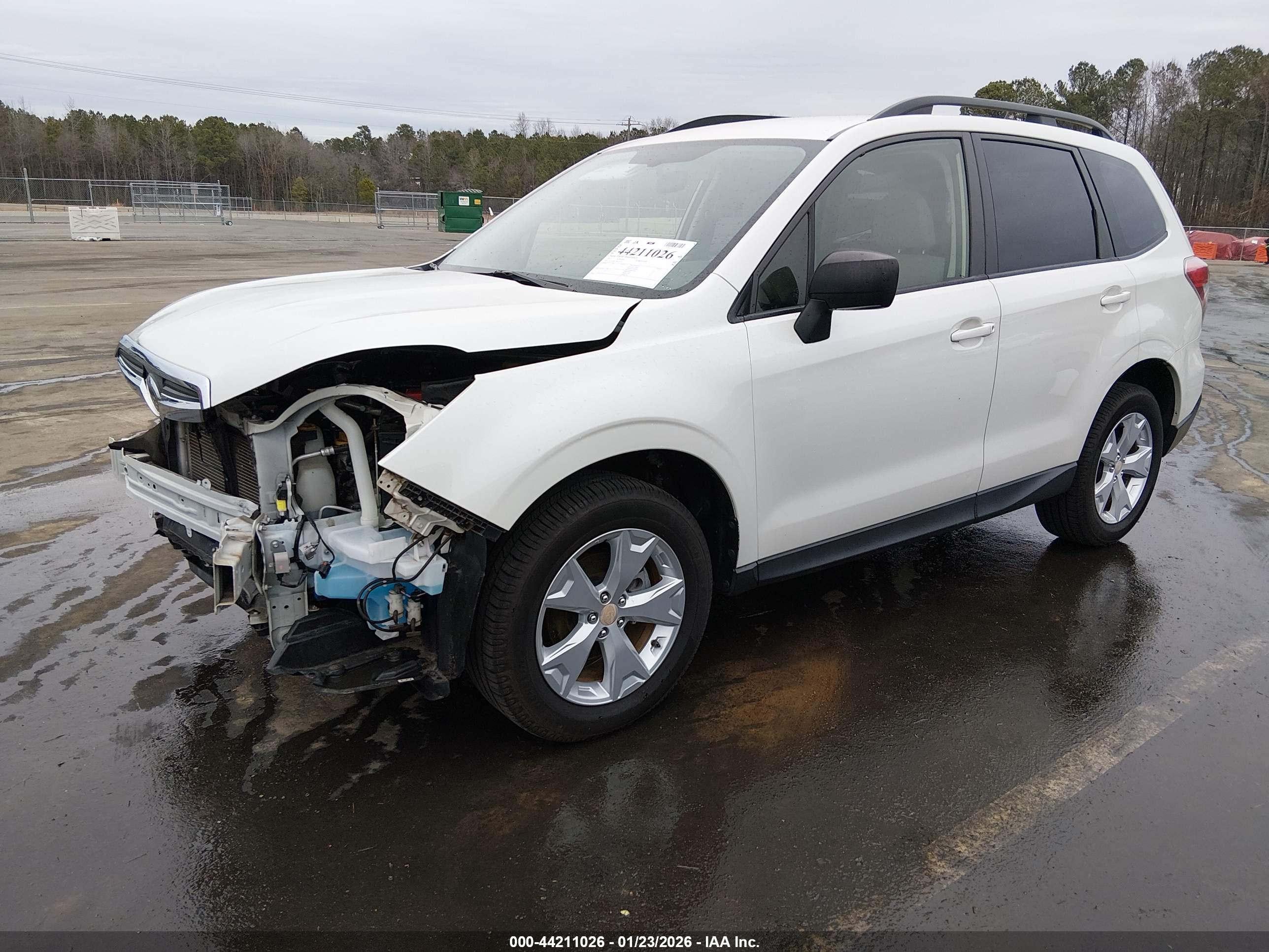 SUBARU FORESTER image 2